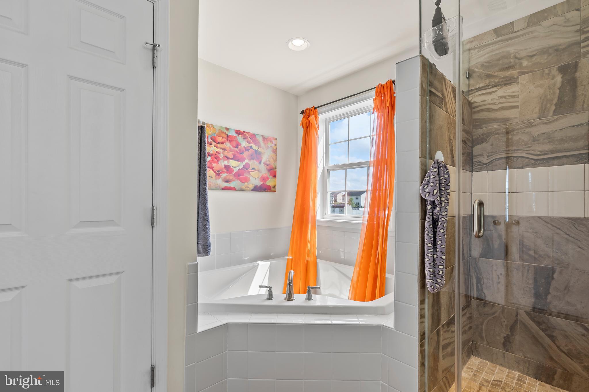 ELMWOOD FARM - Residential