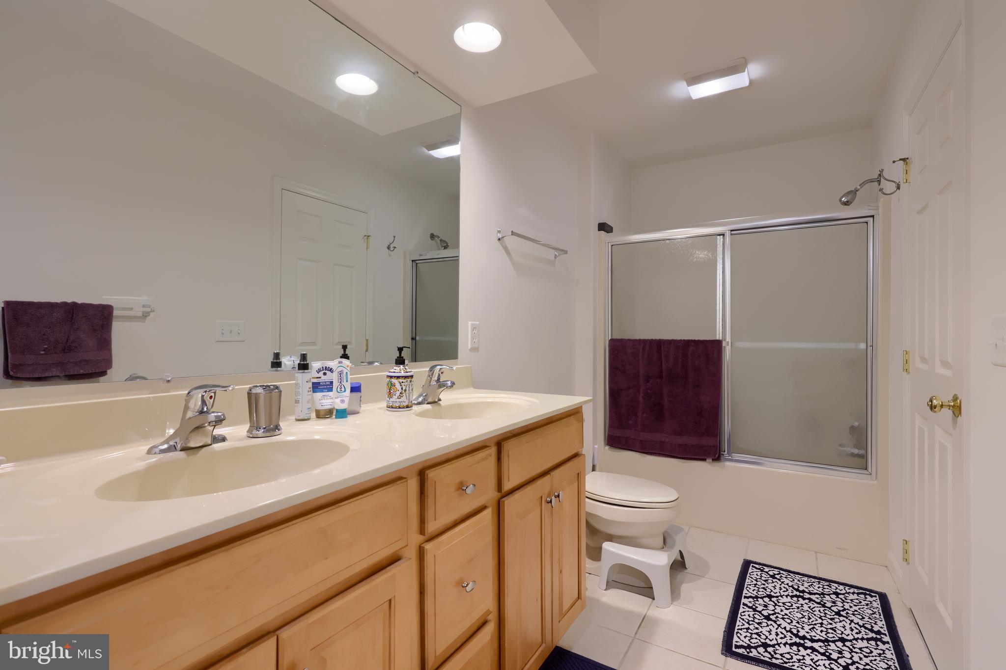 STONE CREEK - Residential