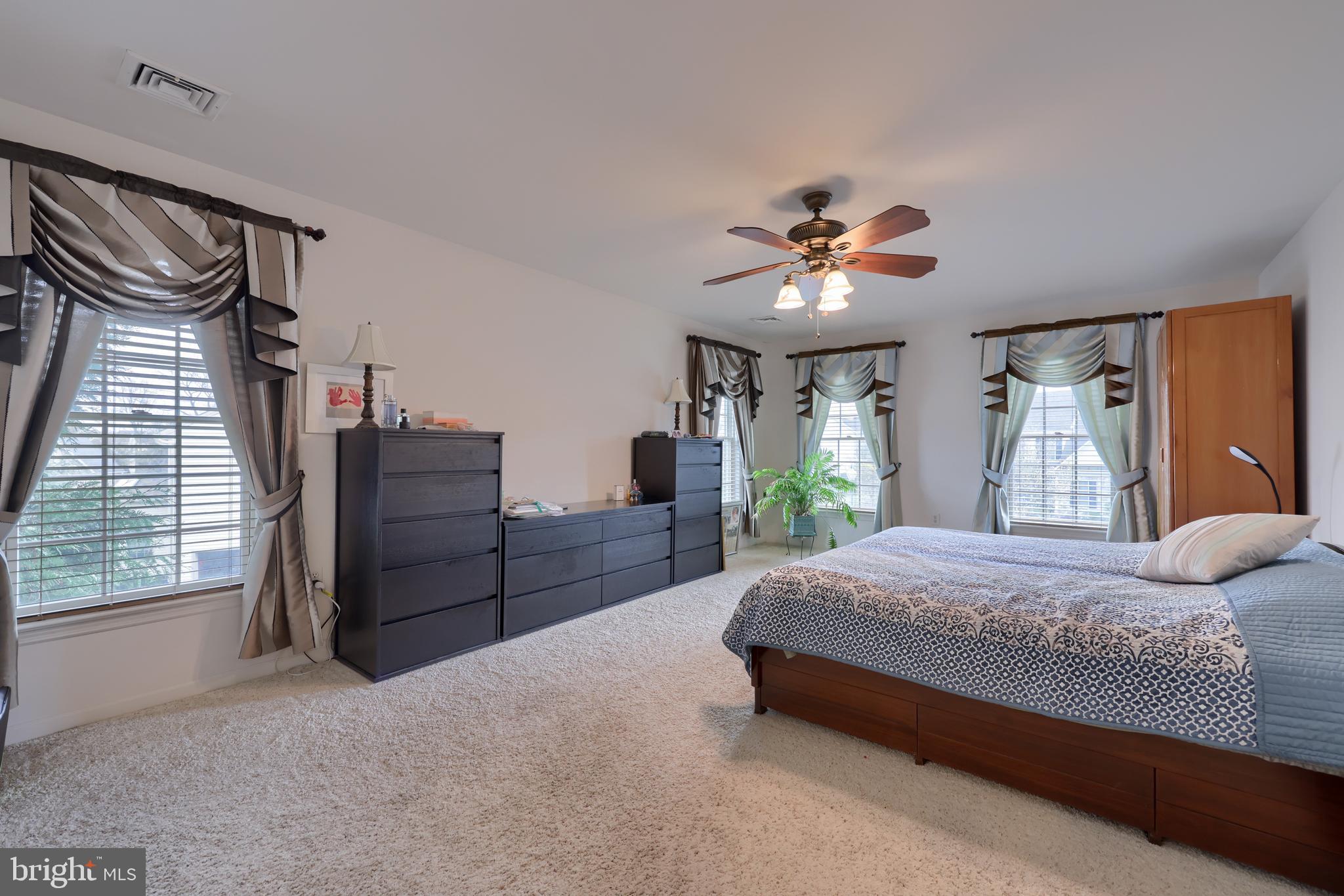 STONE CREEK - Residential