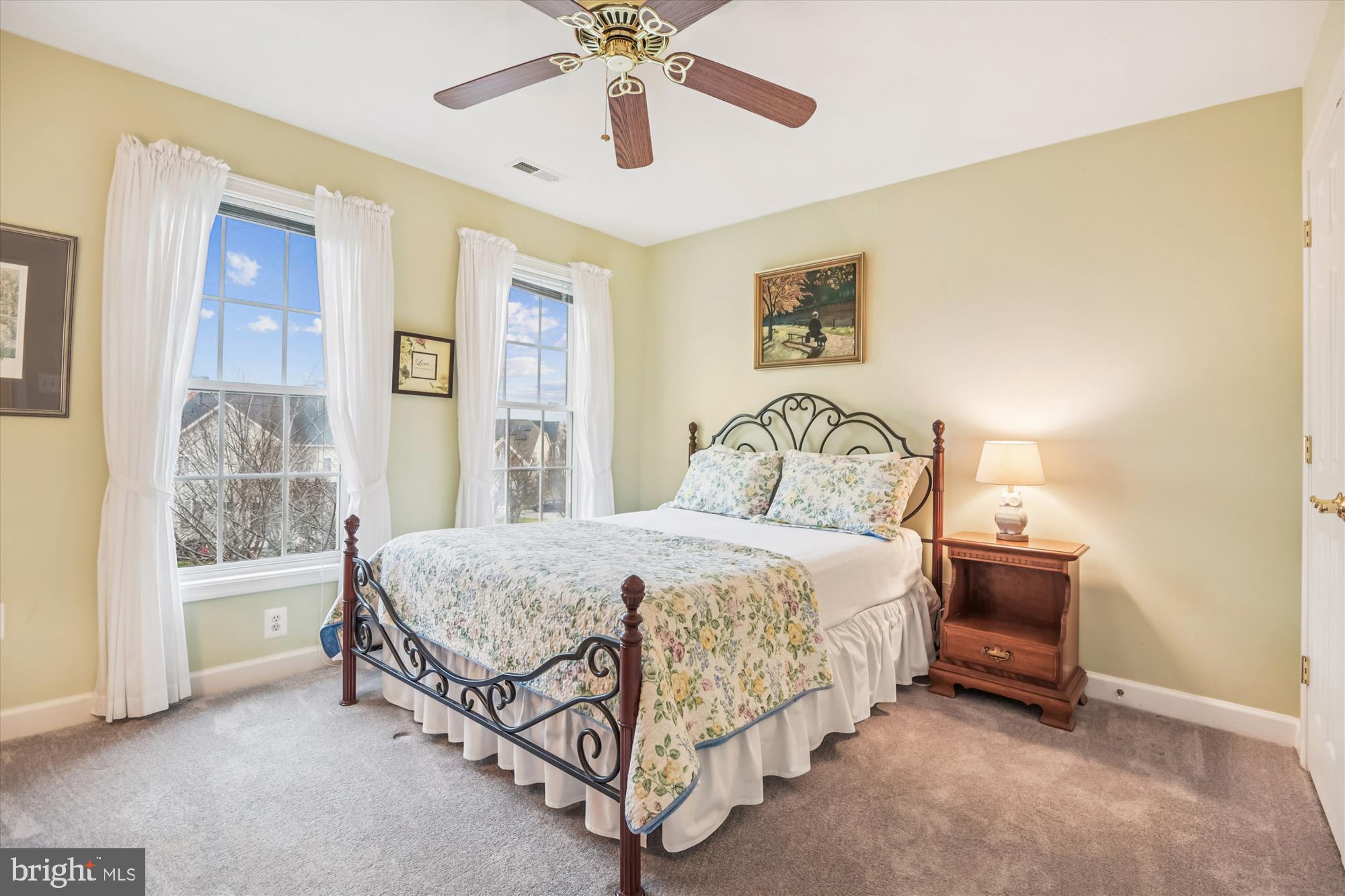 CHAPEL GROVE - Residential