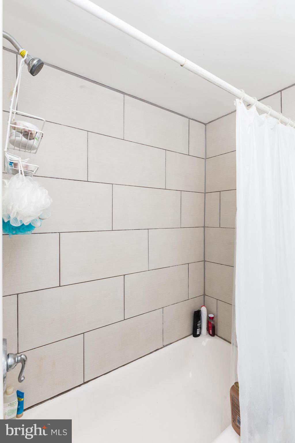 FISHTOWN - Residential Lease