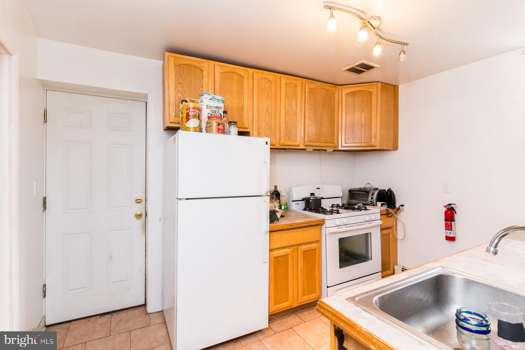 FISHTOWN - Residential Lease