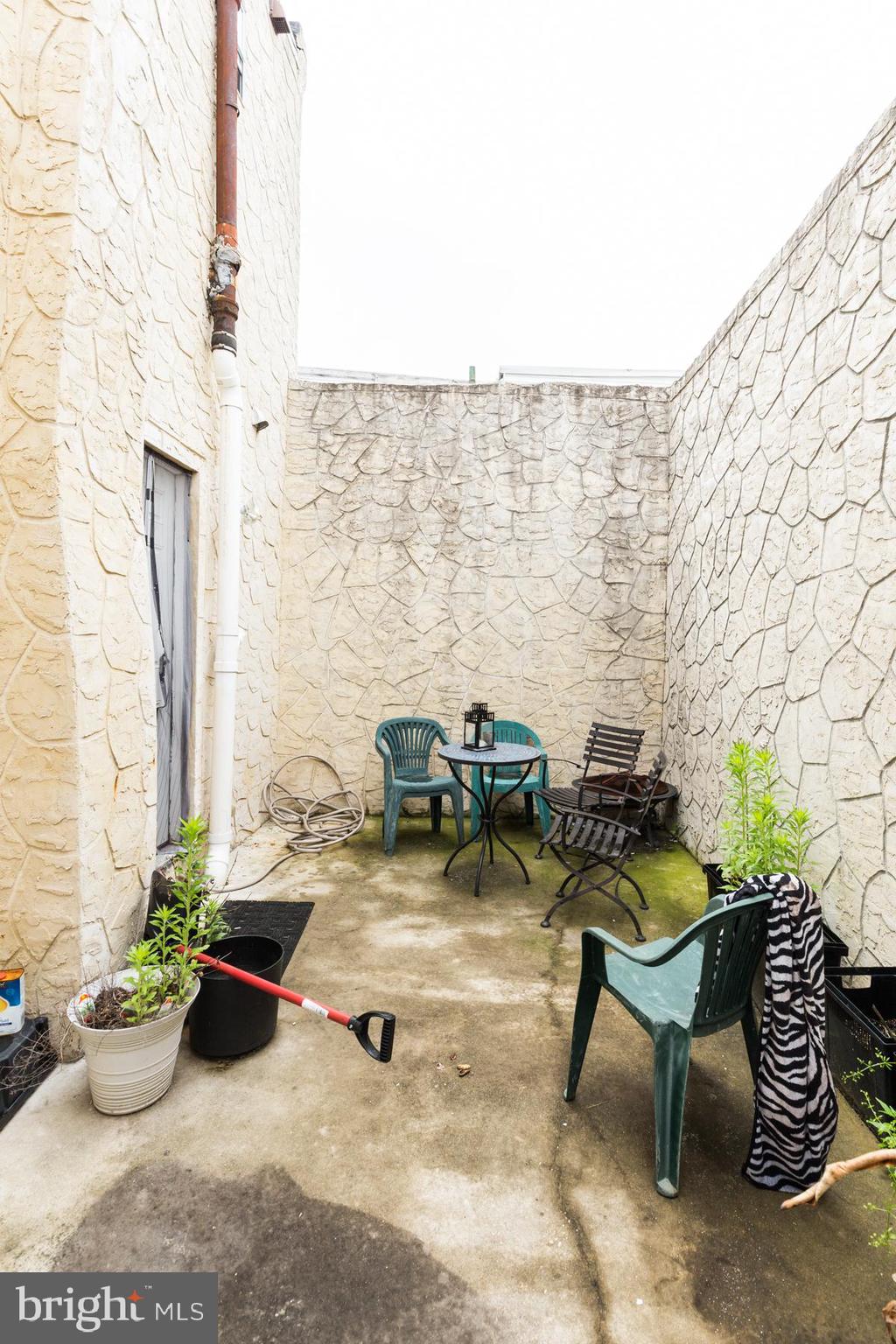 FISHTOWN - Residential Lease