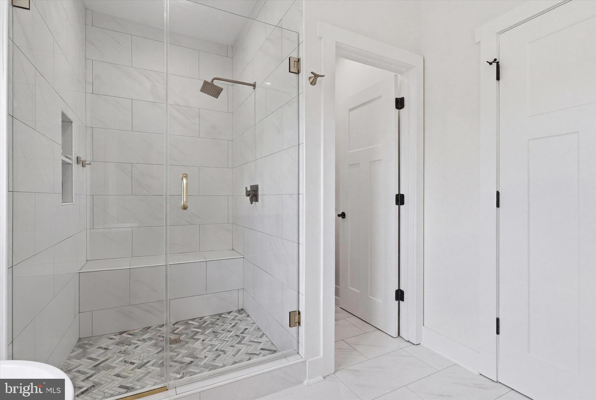 WEST FREDERICK HIGHLANDS - Residential Lease