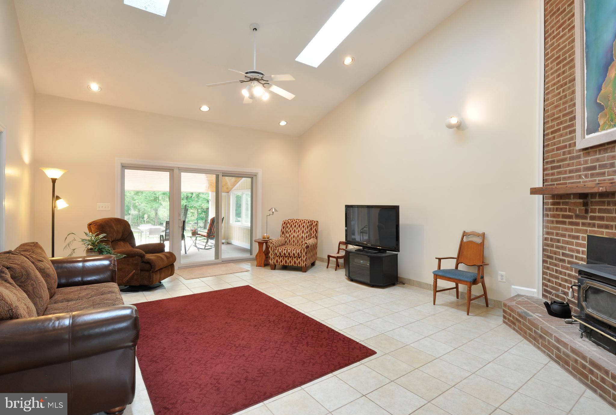 AQUIA HARBOUR - Residential