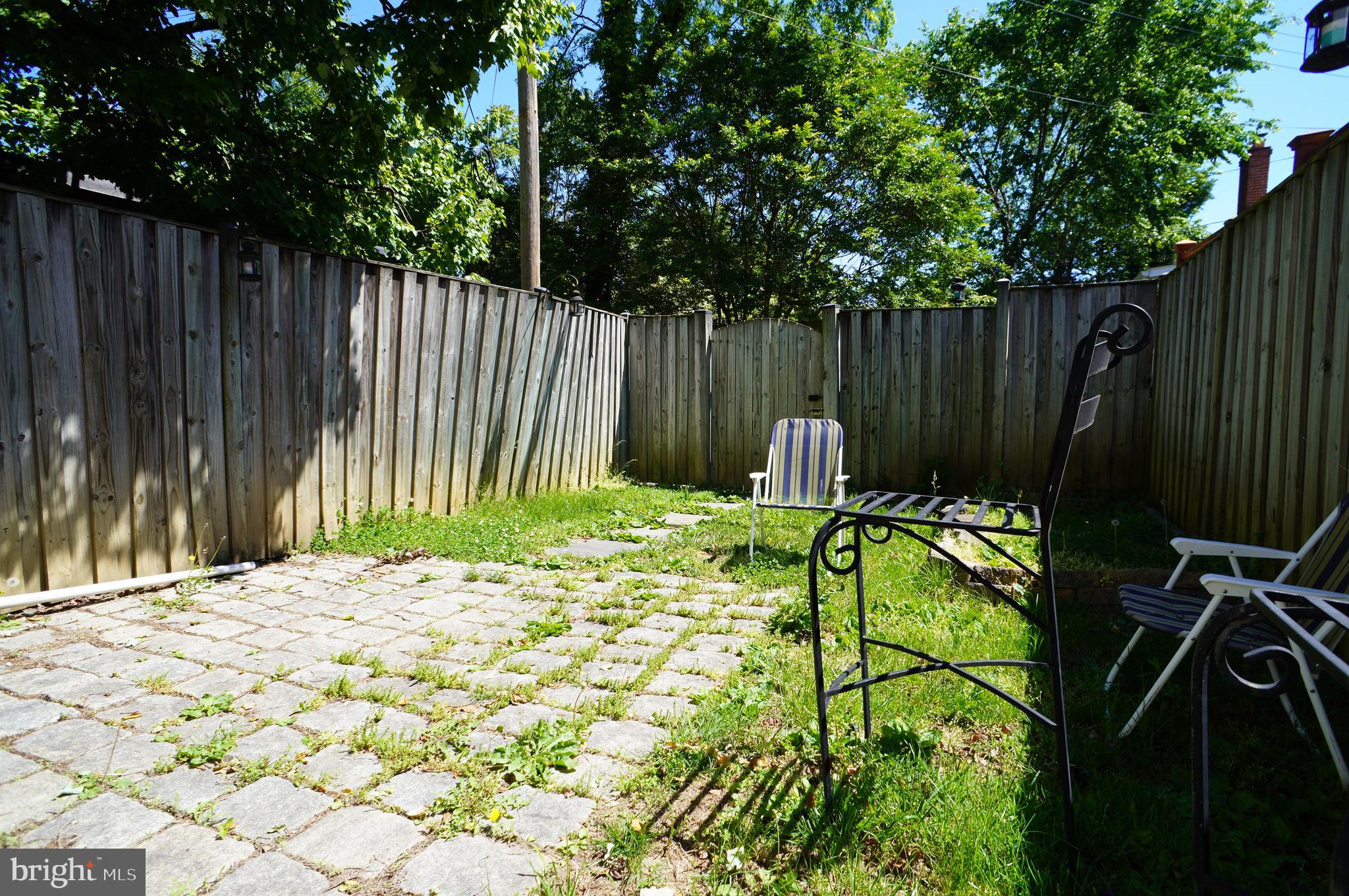 GLEBEWOOD - Residential Lease