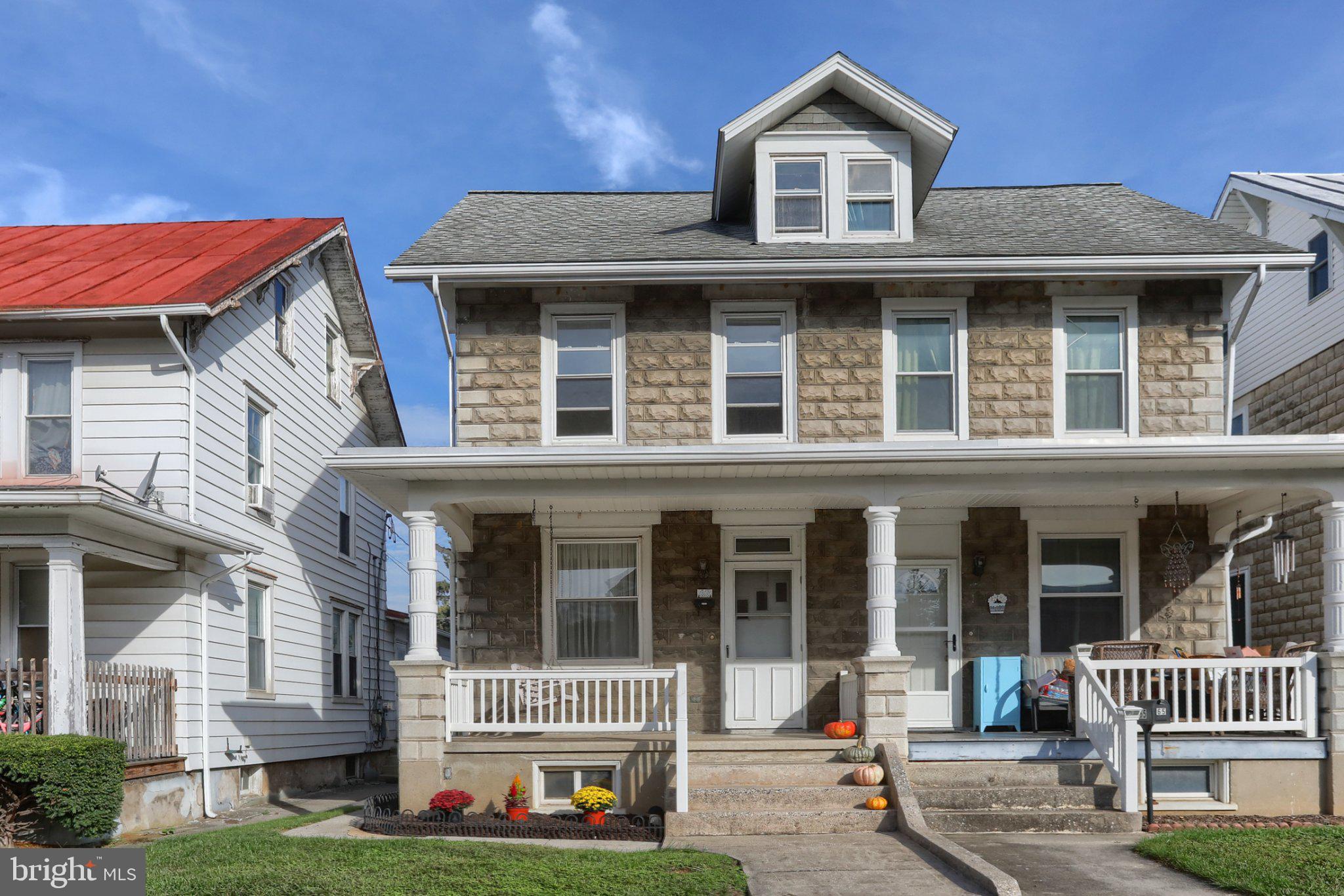 67 W GRANADA AVENUE