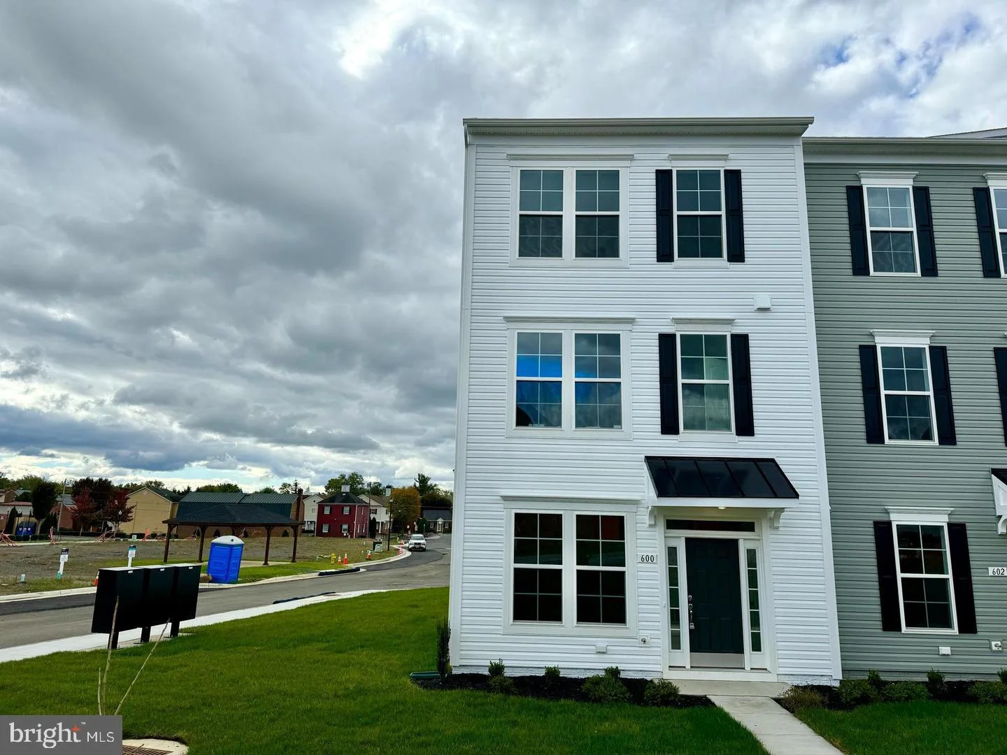 600 Hemsworth Lane