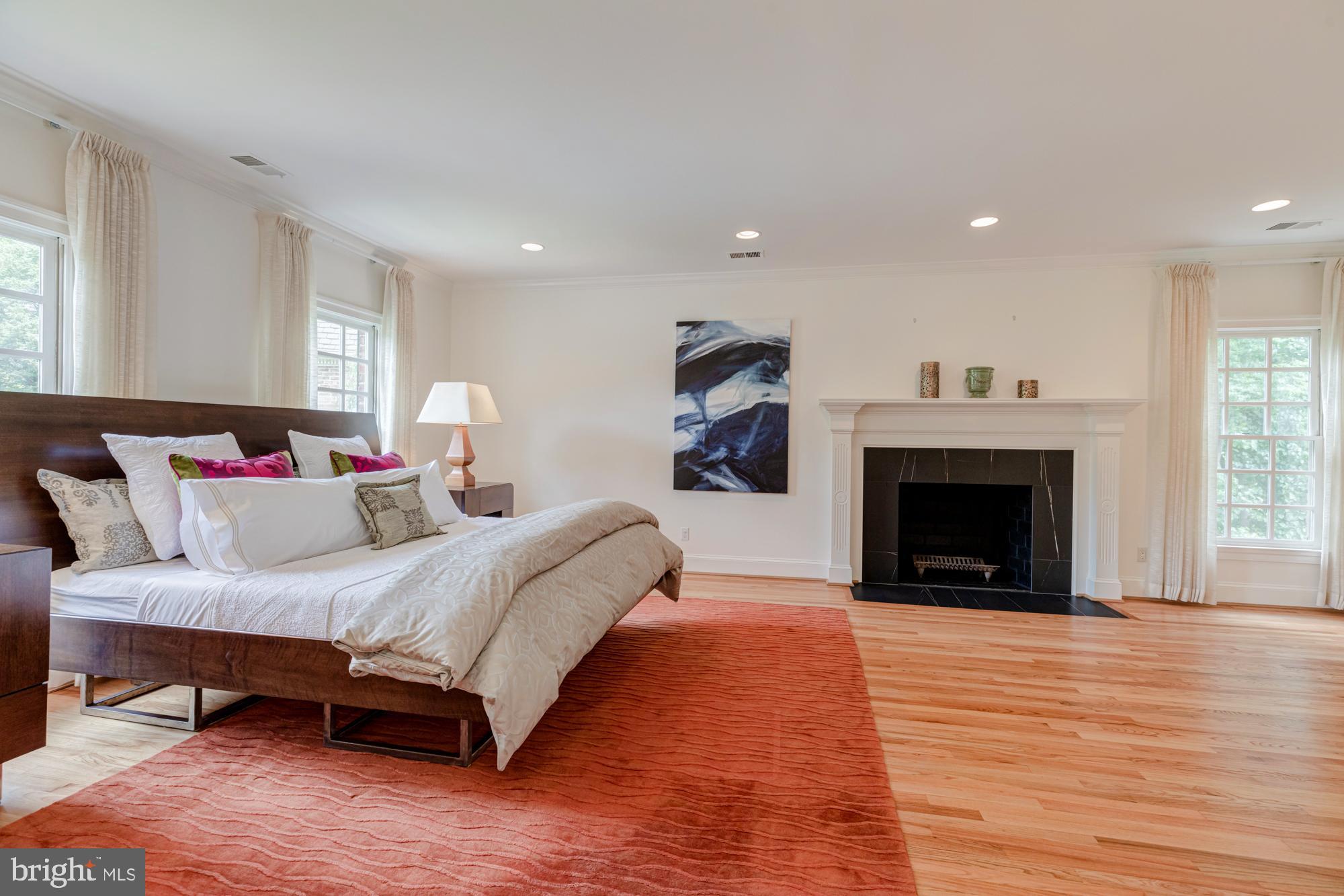 WESTMORELAND HILLS - Residential