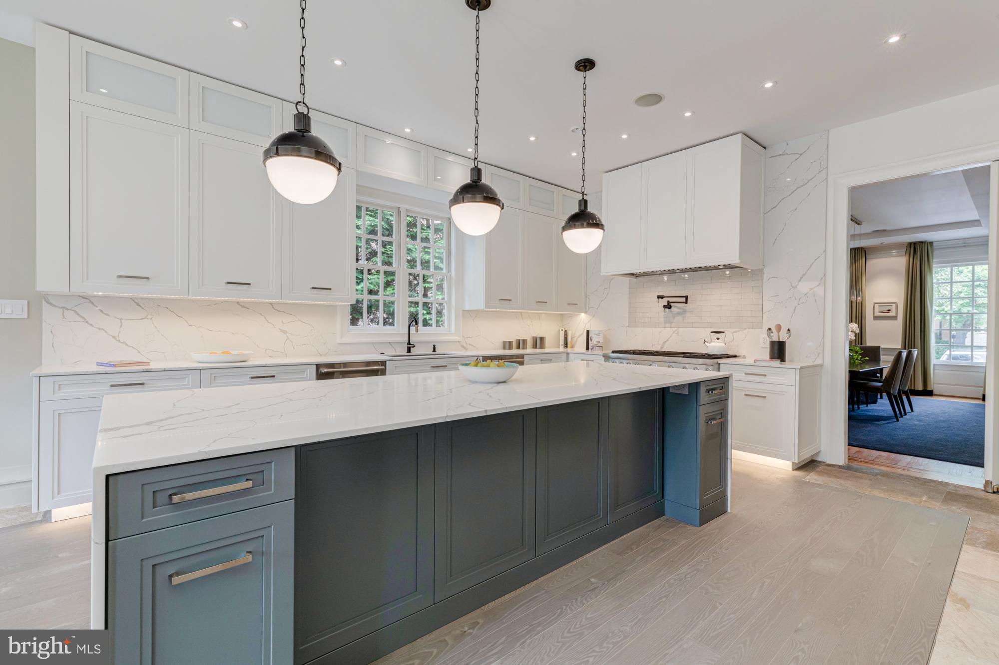 WESTMORELAND HILLS - Residential