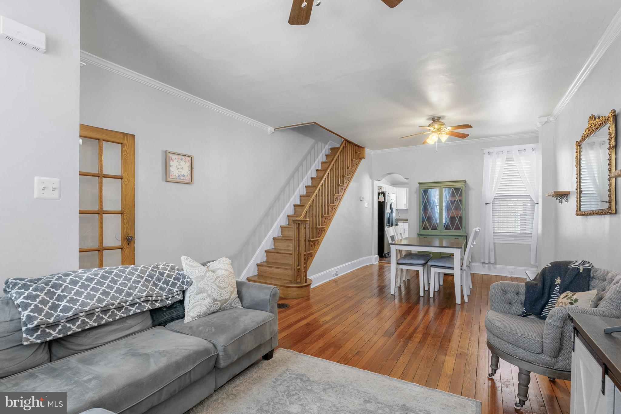 PORT RICHMOND - Residential Lease