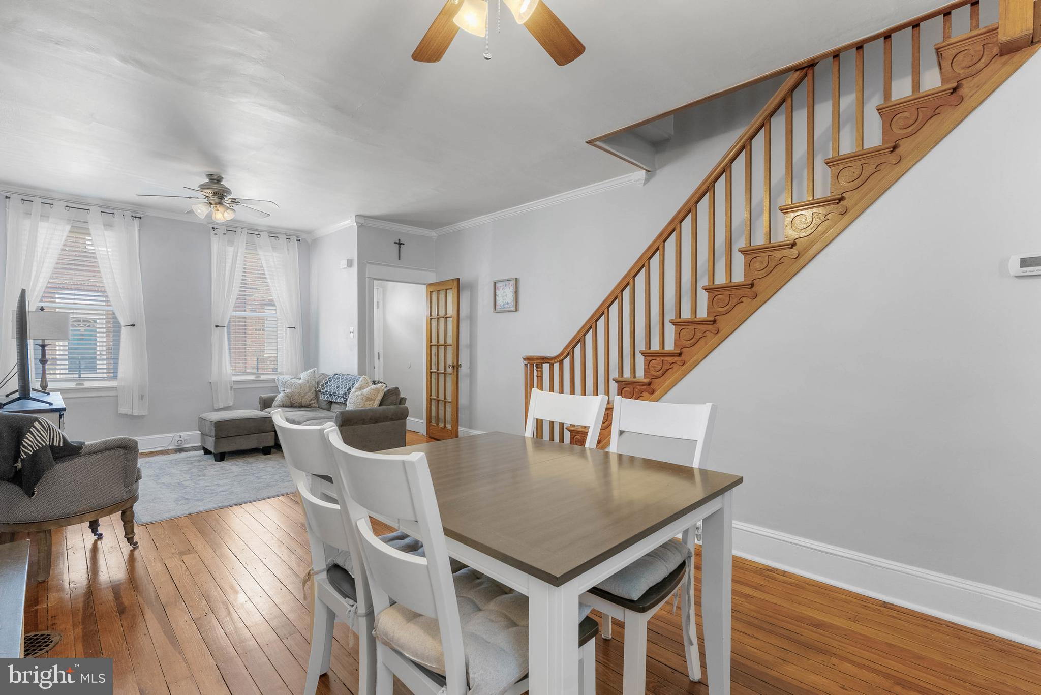 PORT RICHMOND - Residential Lease