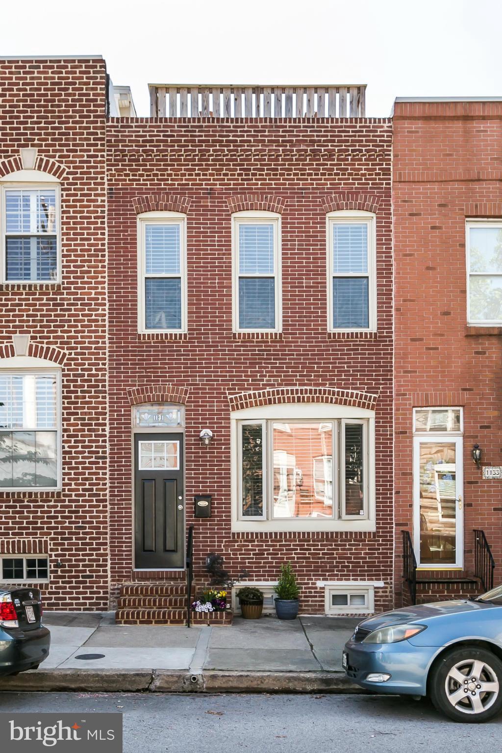 LOCUST POINT - Residential