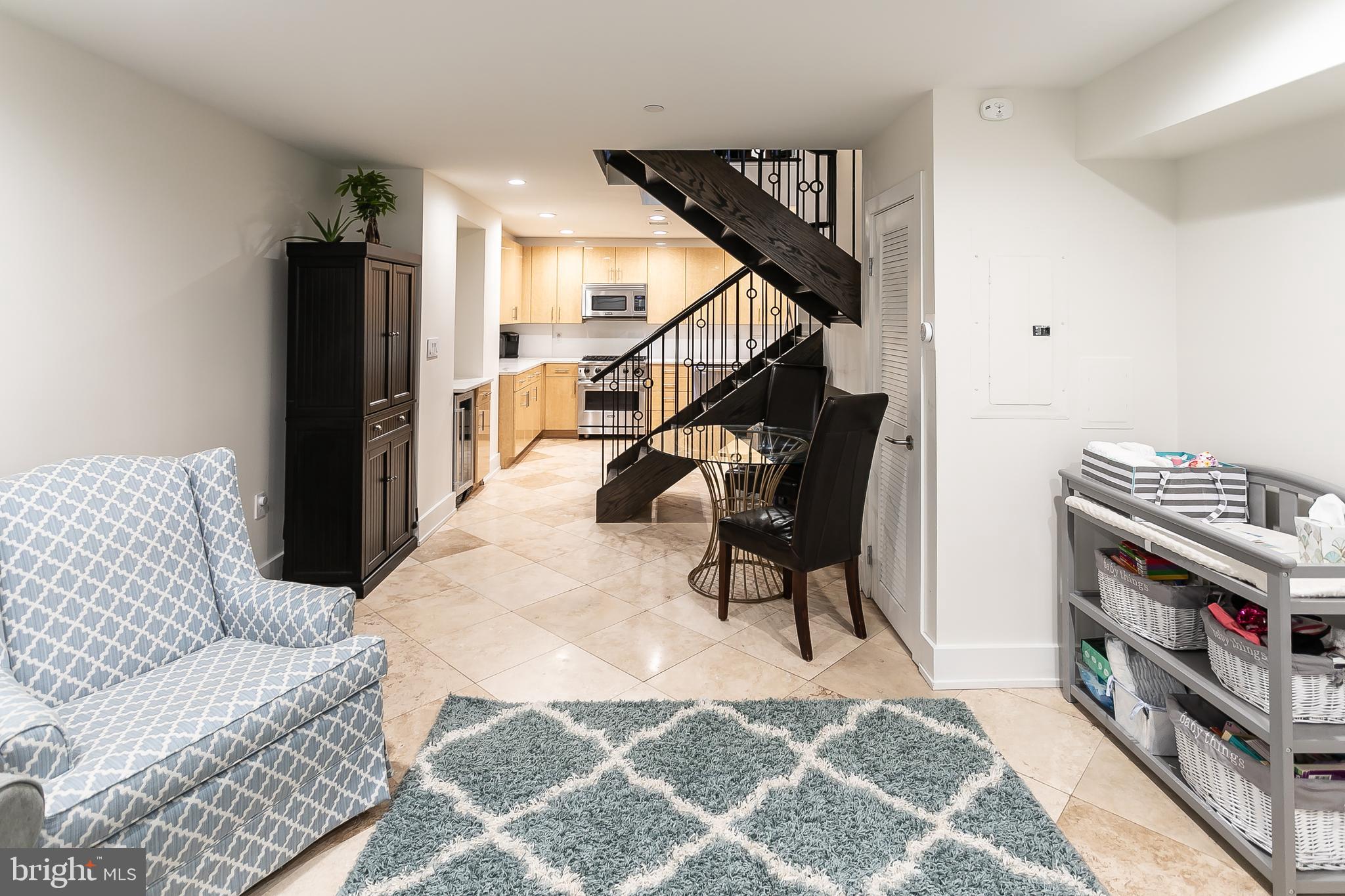 RITTENHOUSE SQUARE - Residential Lease