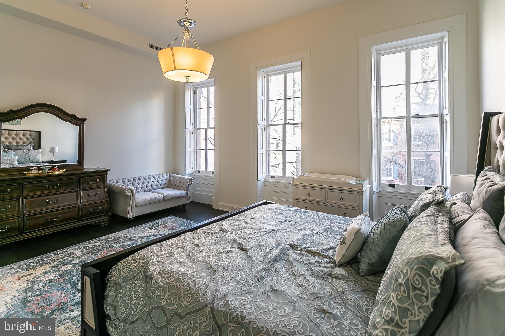 RITTENHOUSE SQUARE - Residential Lease