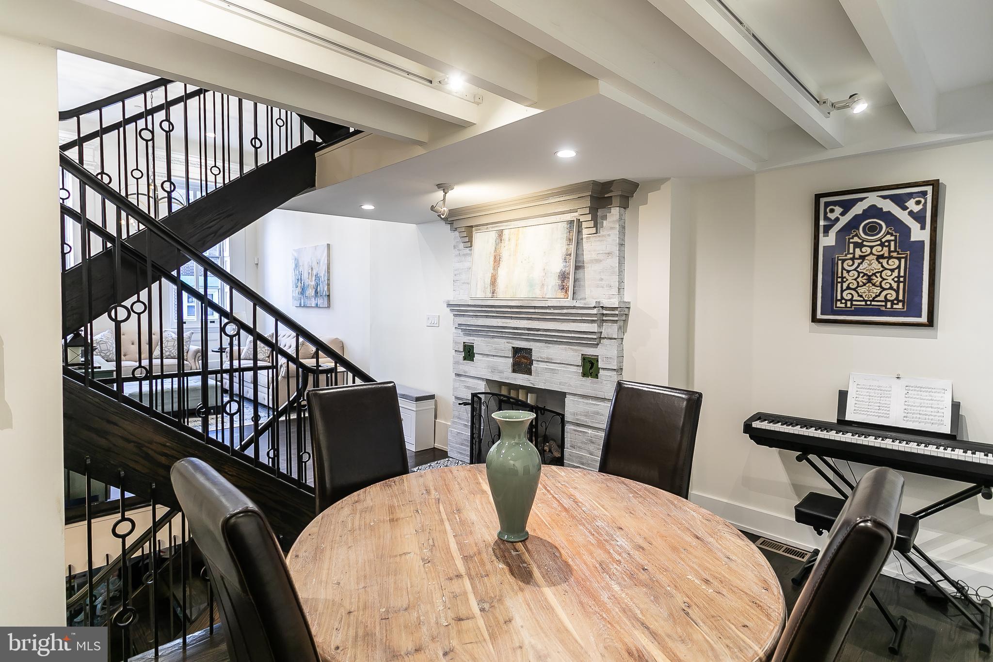 RITTENHOUSE SQUARE - Residential Lease