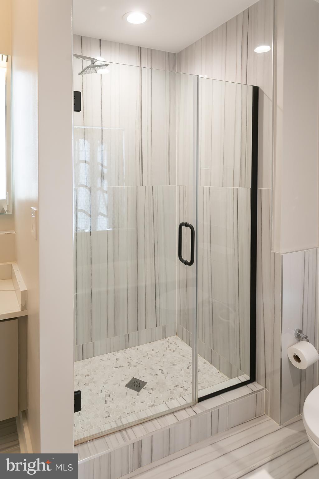 RITTENHOUSE SQUARE - Residential Lease