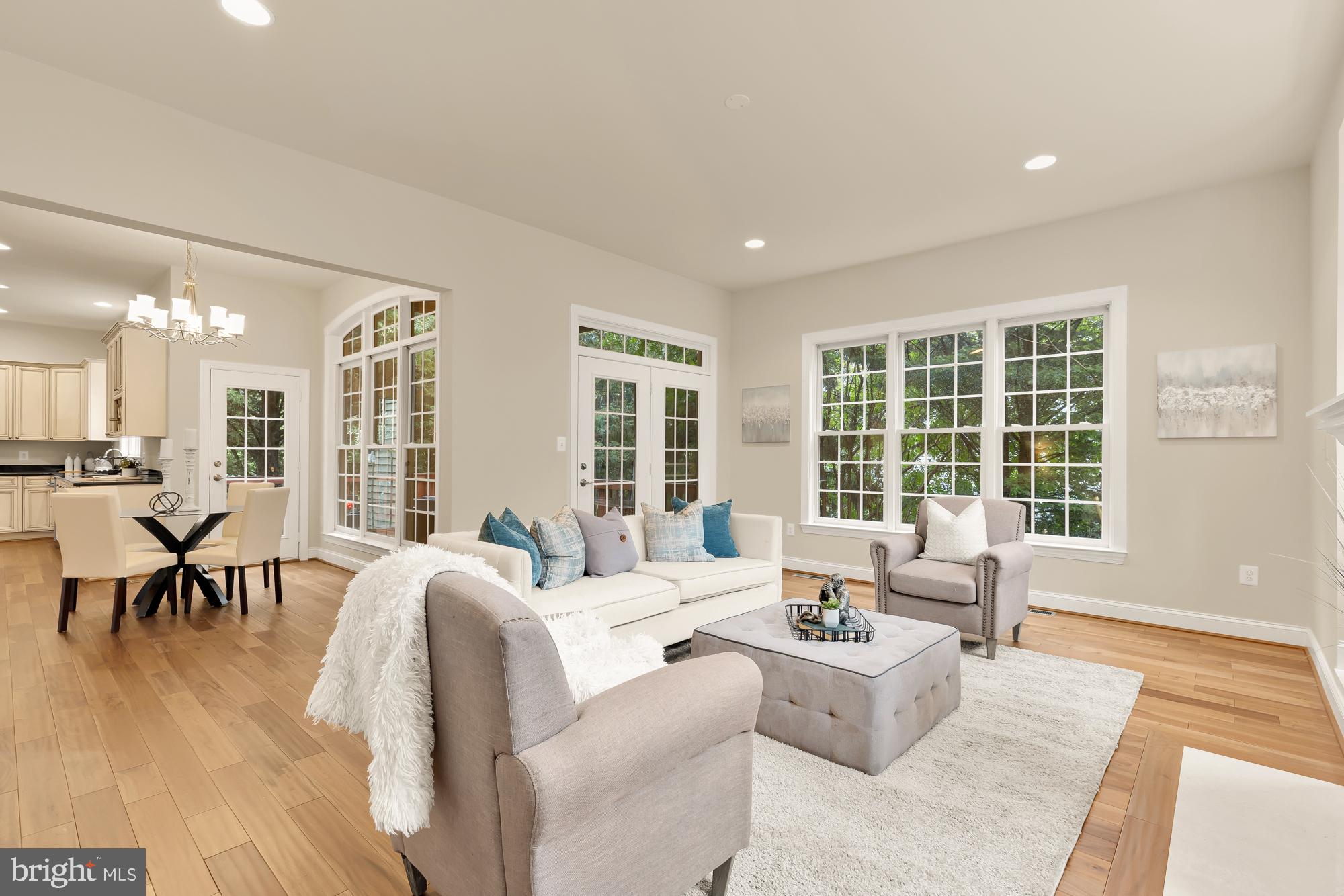 SOUTH WOODSIDE PARK - Residential