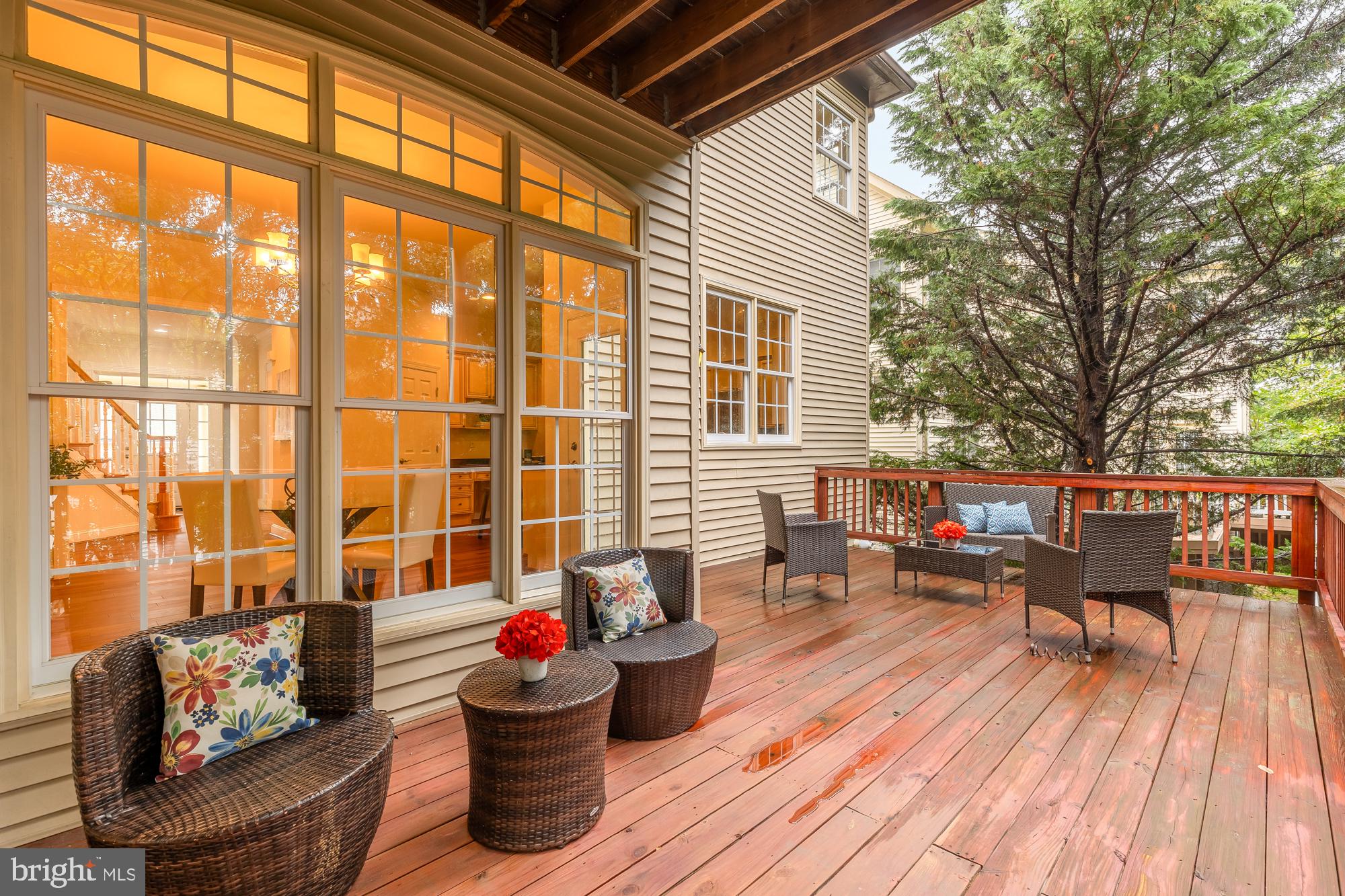 SOUTH WOODSIDE PARK - Residential