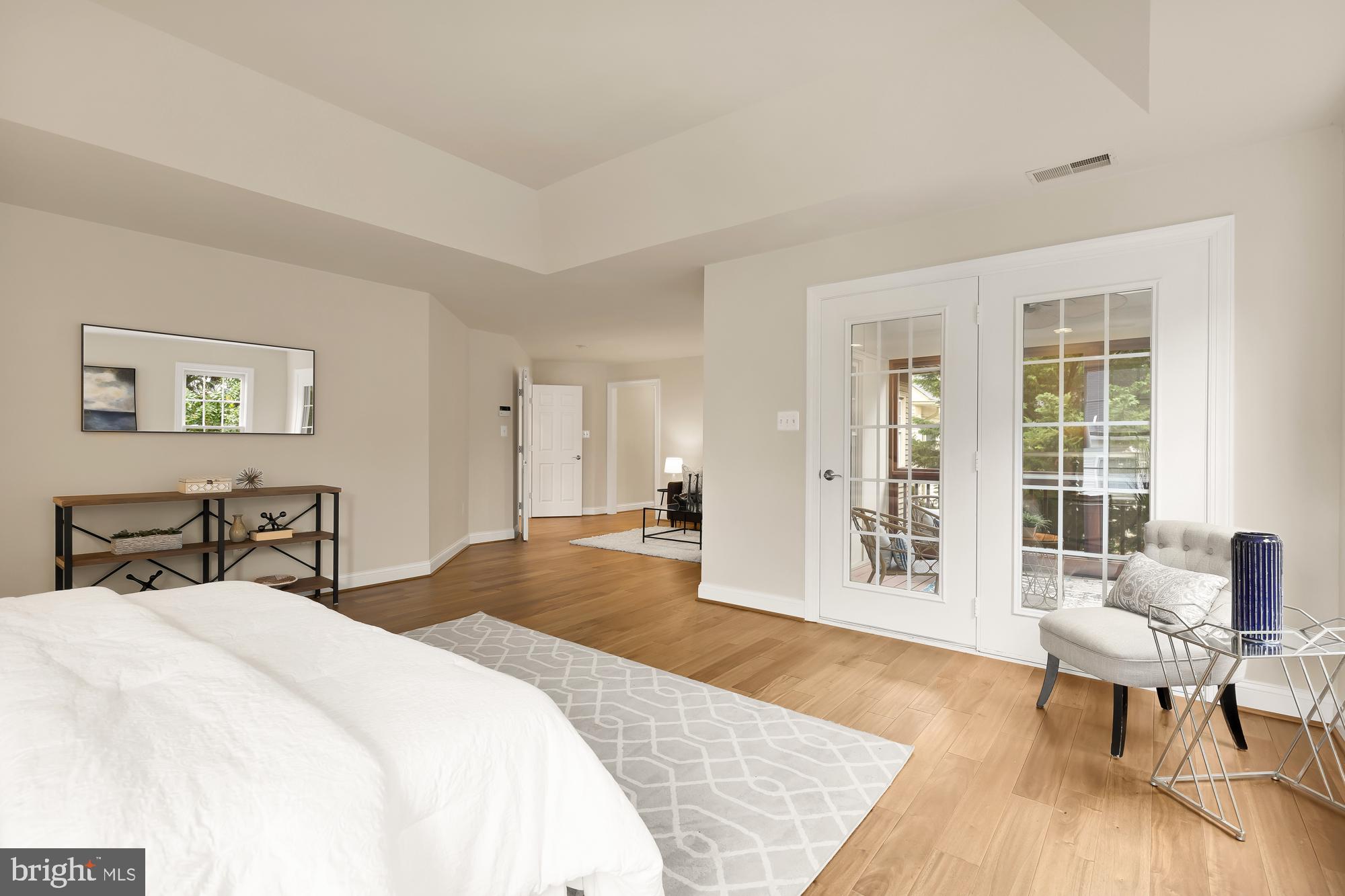 SOUTH WOODSIDE PARK - Residential