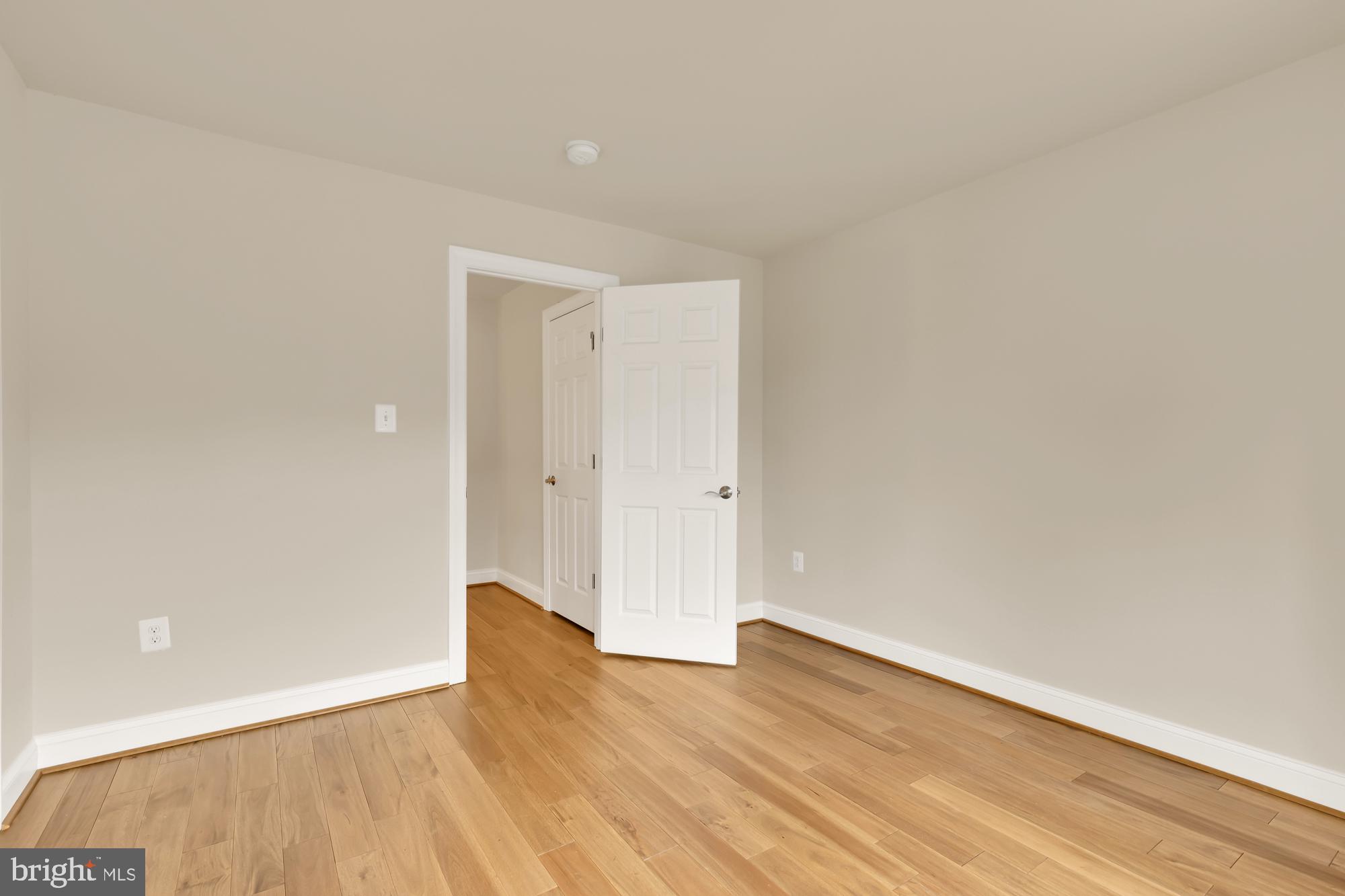 SOUTH WOODSIDE PARK - Residential