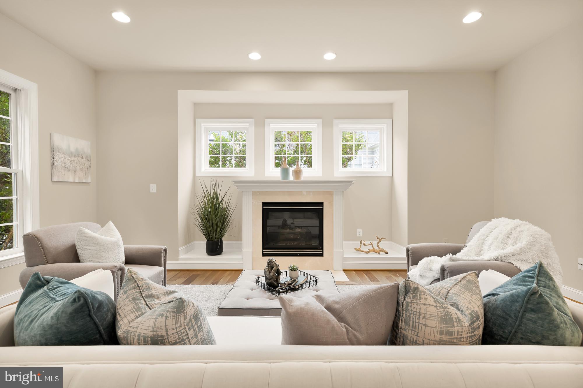 SOUTH WOODSIDE PARK - Residential