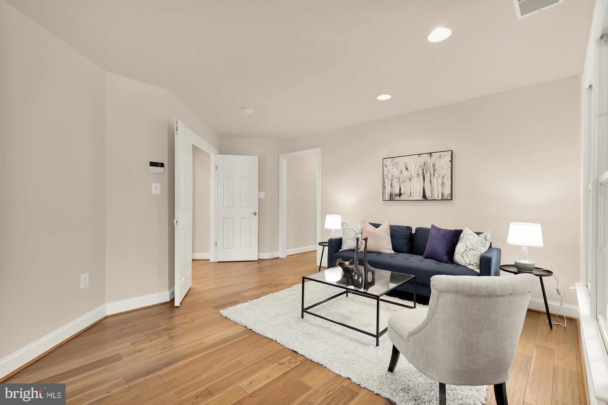 SOUTH WOODSIDE PARK - Residential