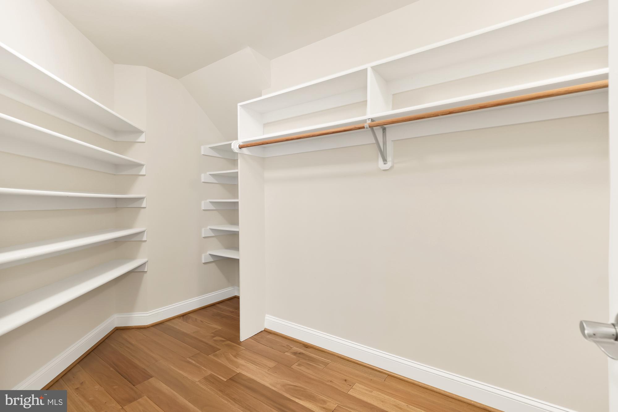 SOUTH WOODSIDE PARK - Residential