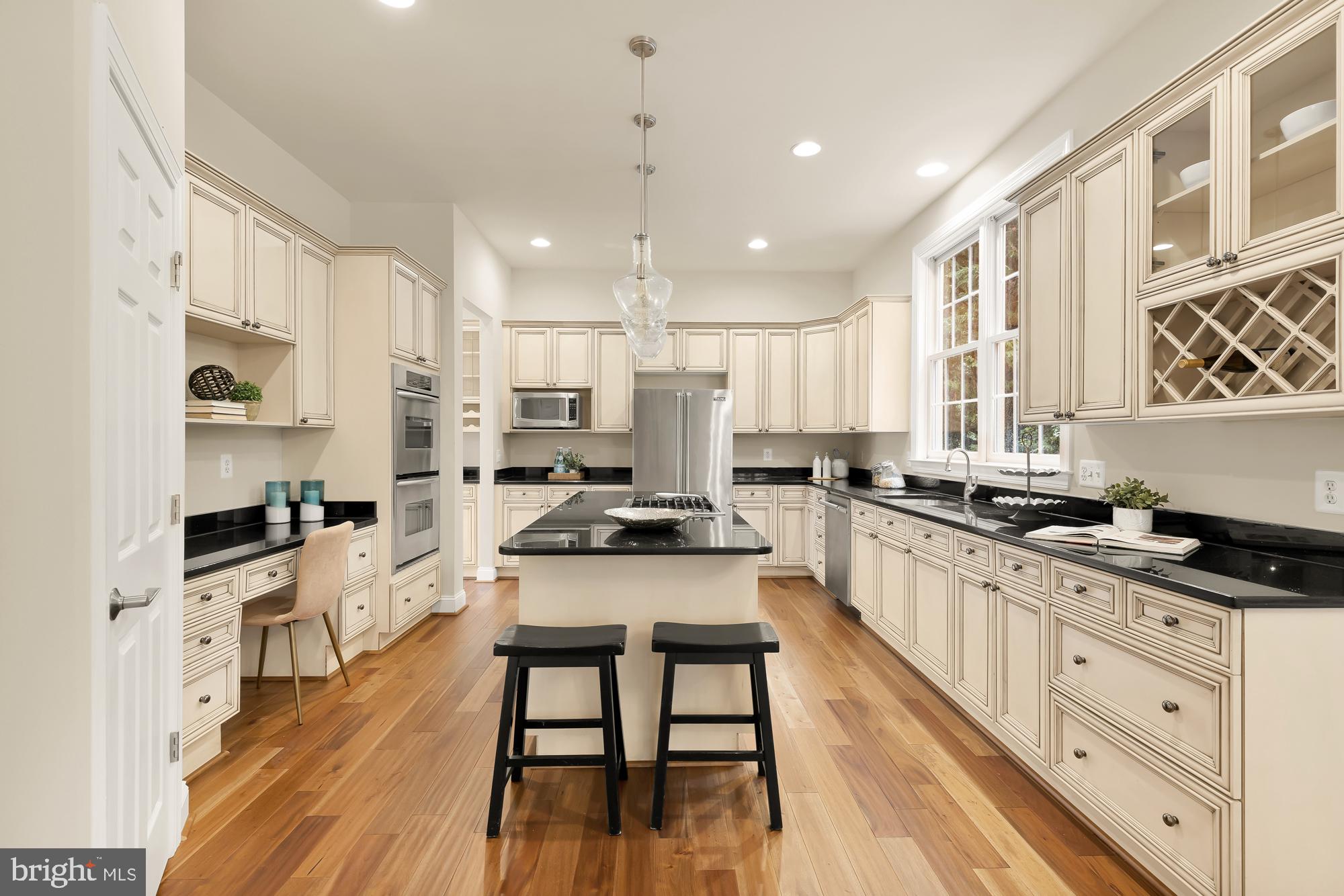 SOUTH WOODSIDE PARK - Residential