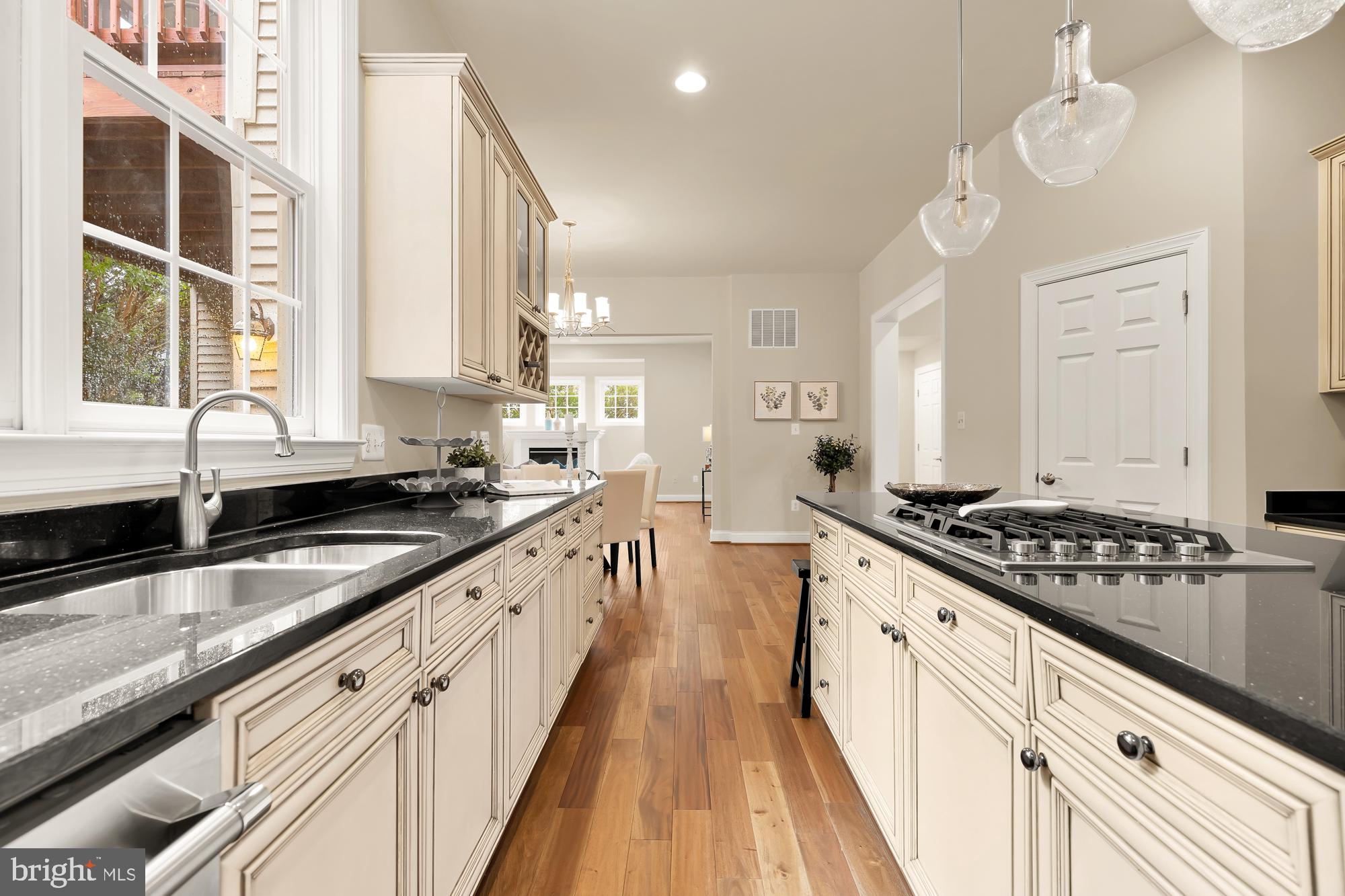 SOUTH WOODSIDE PARK - Residential