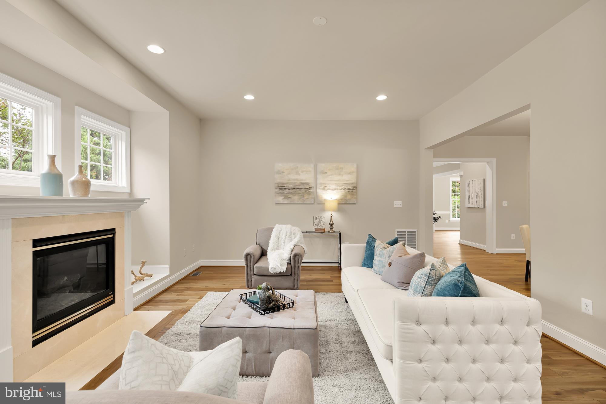 SOUTH WOODSIDE PARK - Residential