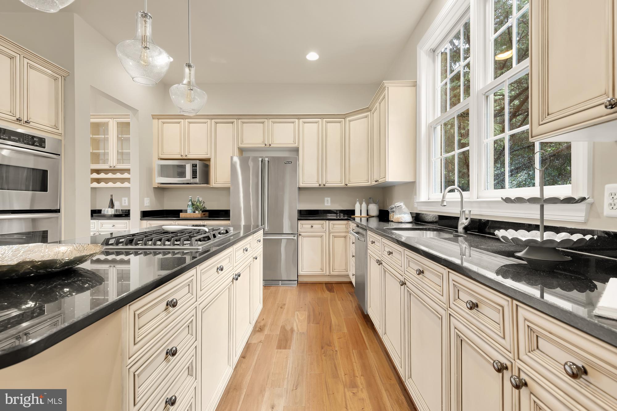 SOUTH WOODSIDE PARK - Residential