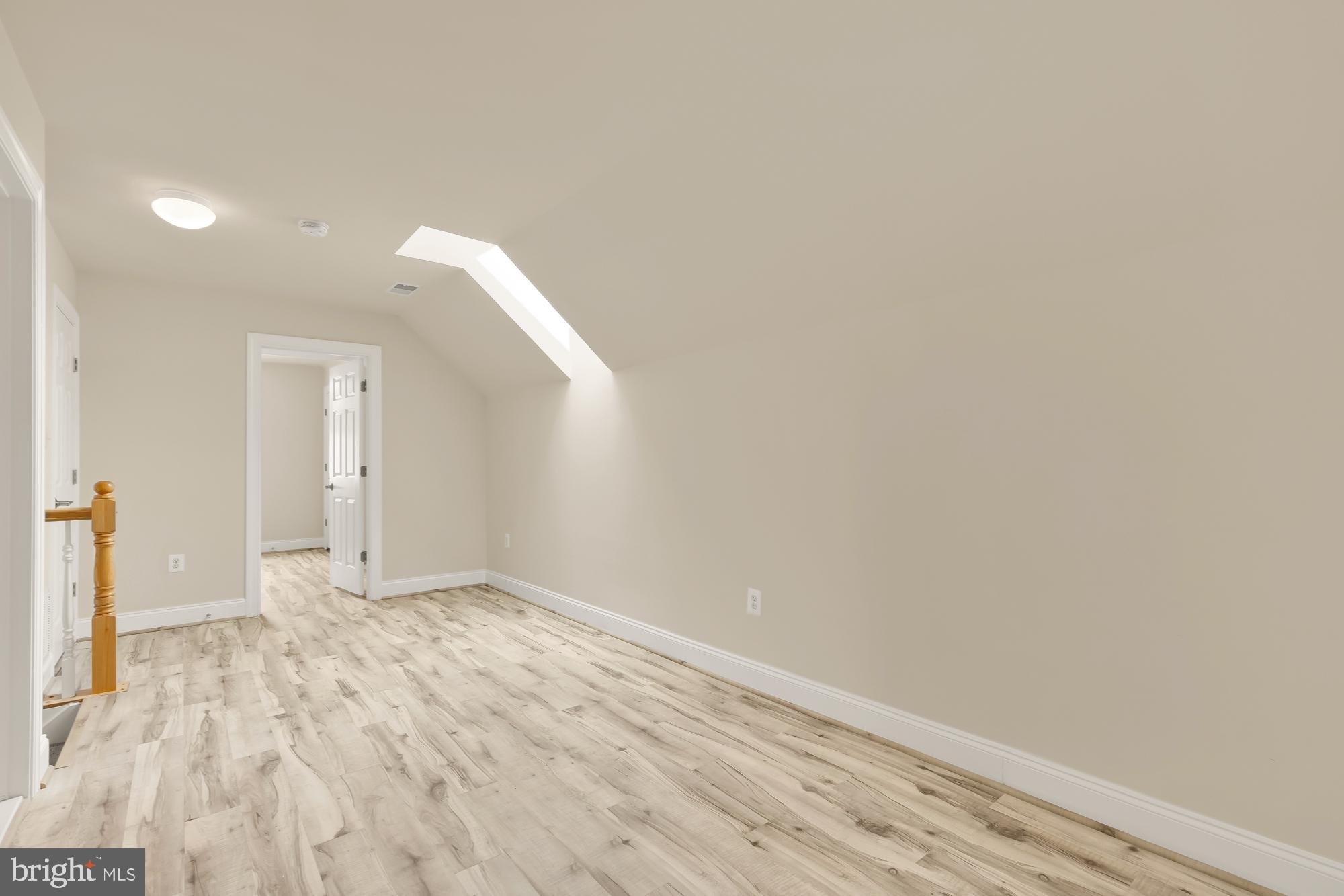 SOUTH WOODSIDE PARK - Residential