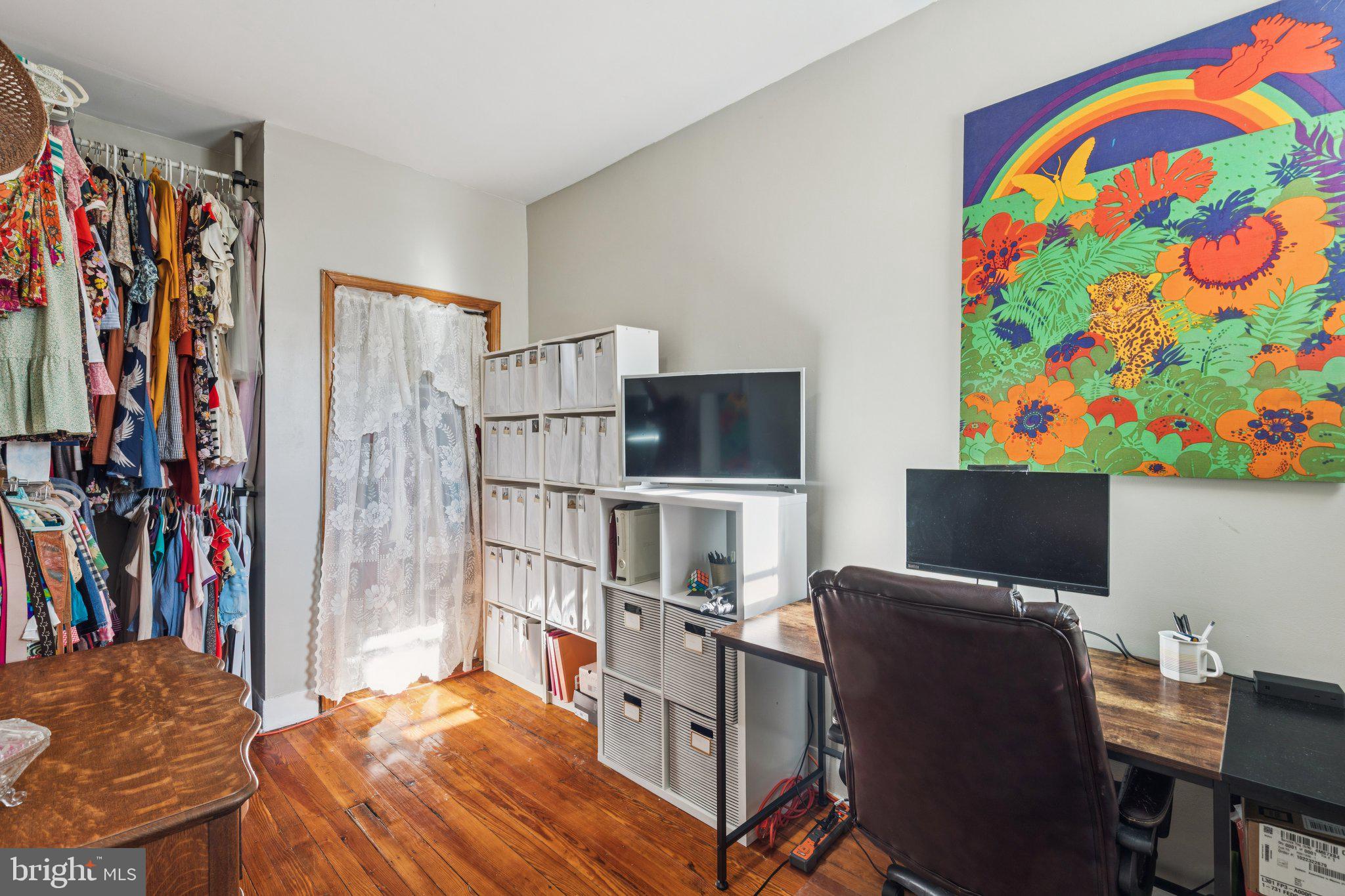 LOWER MOYAMENSING - Residential