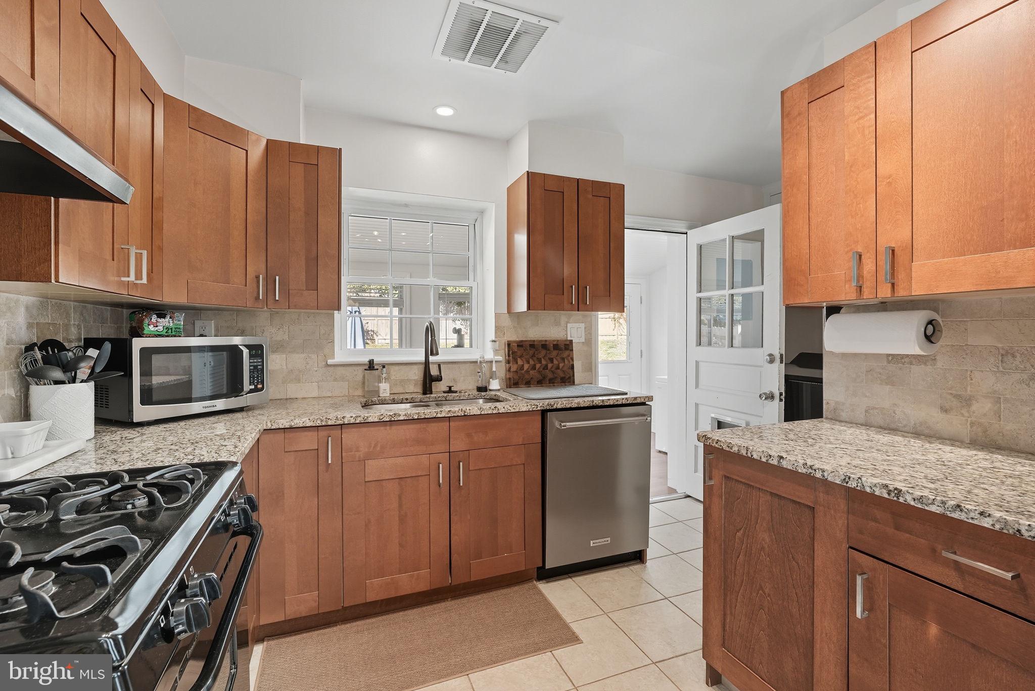 SYCAMORE GARDENS - Residential