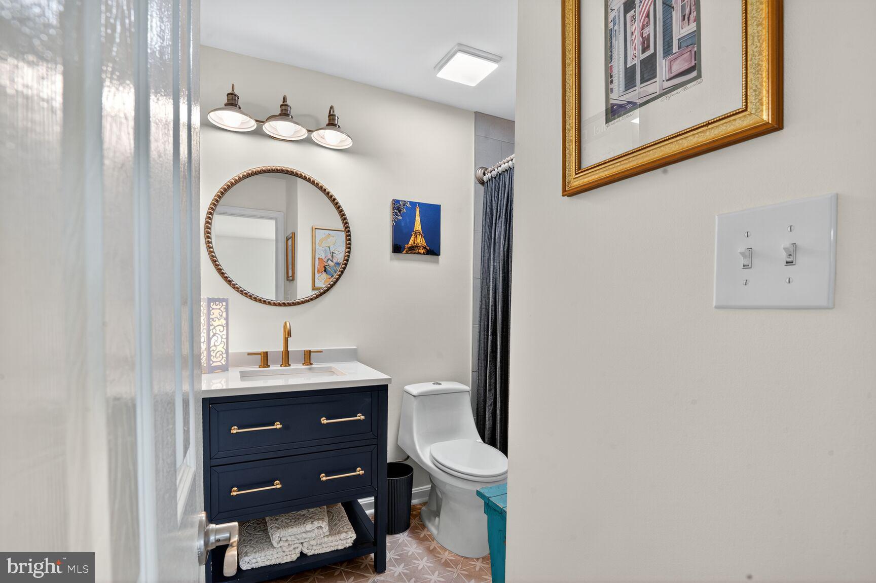 WORMANS MILL - Residential