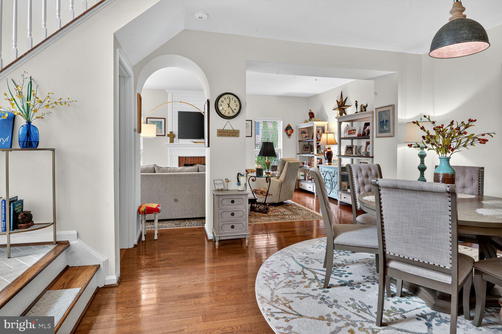 WORMANS MILL - Residential