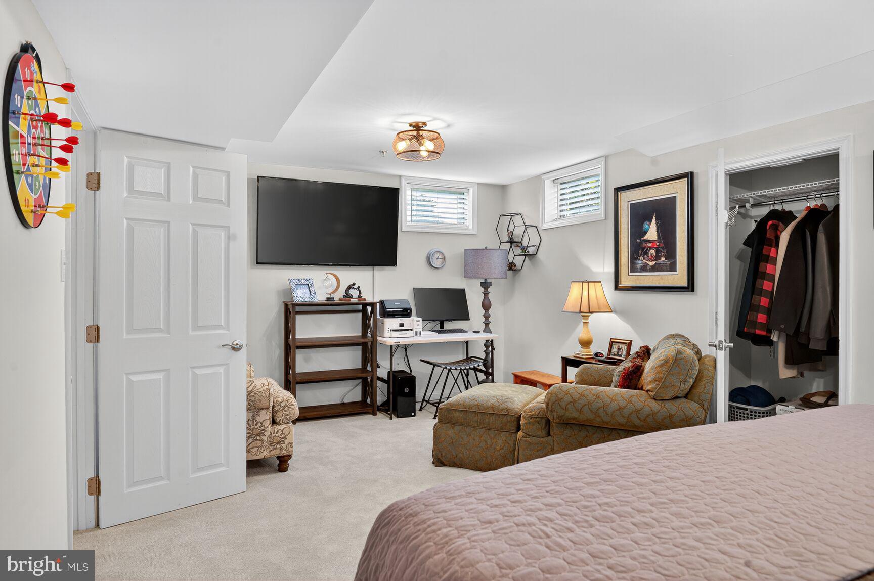 WORMANS MILL - Residential