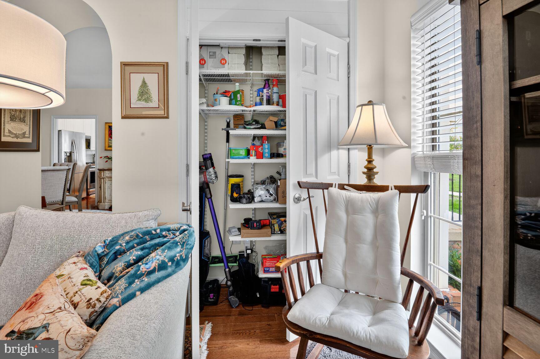 WORMANS MILL - Residential