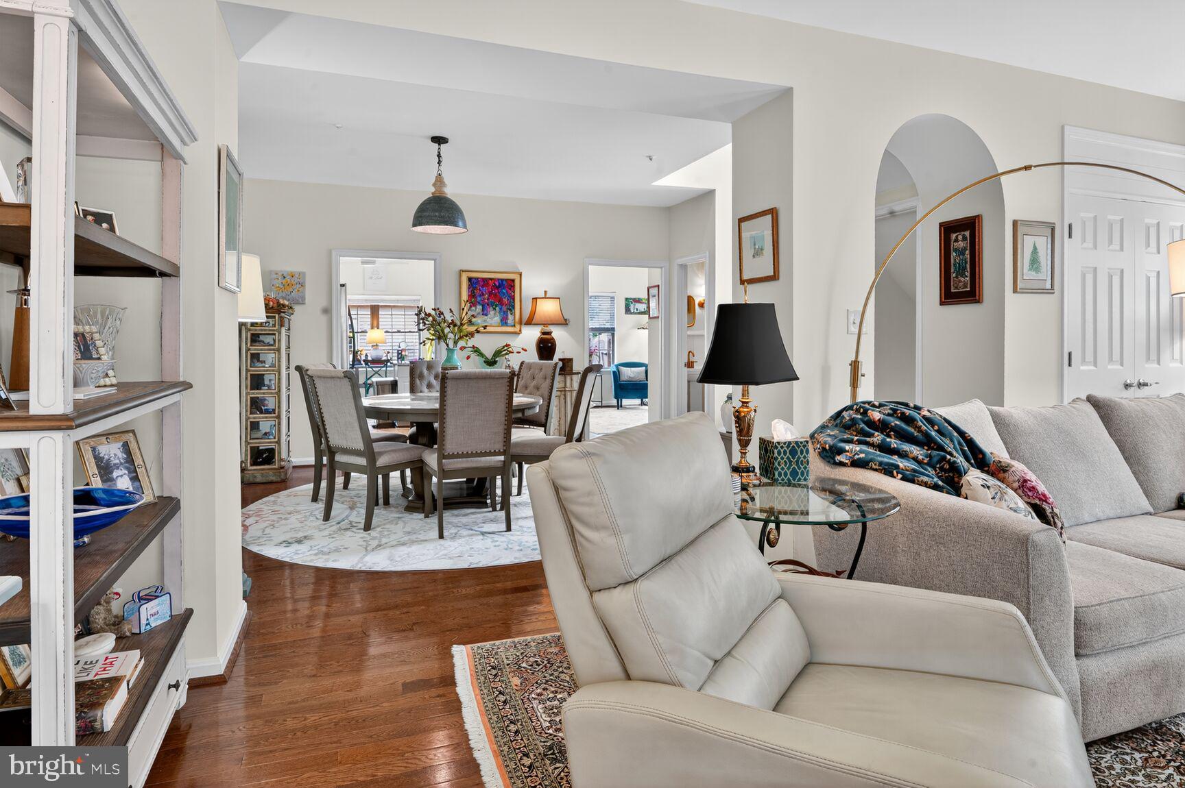 WORMANS MILL - Residential