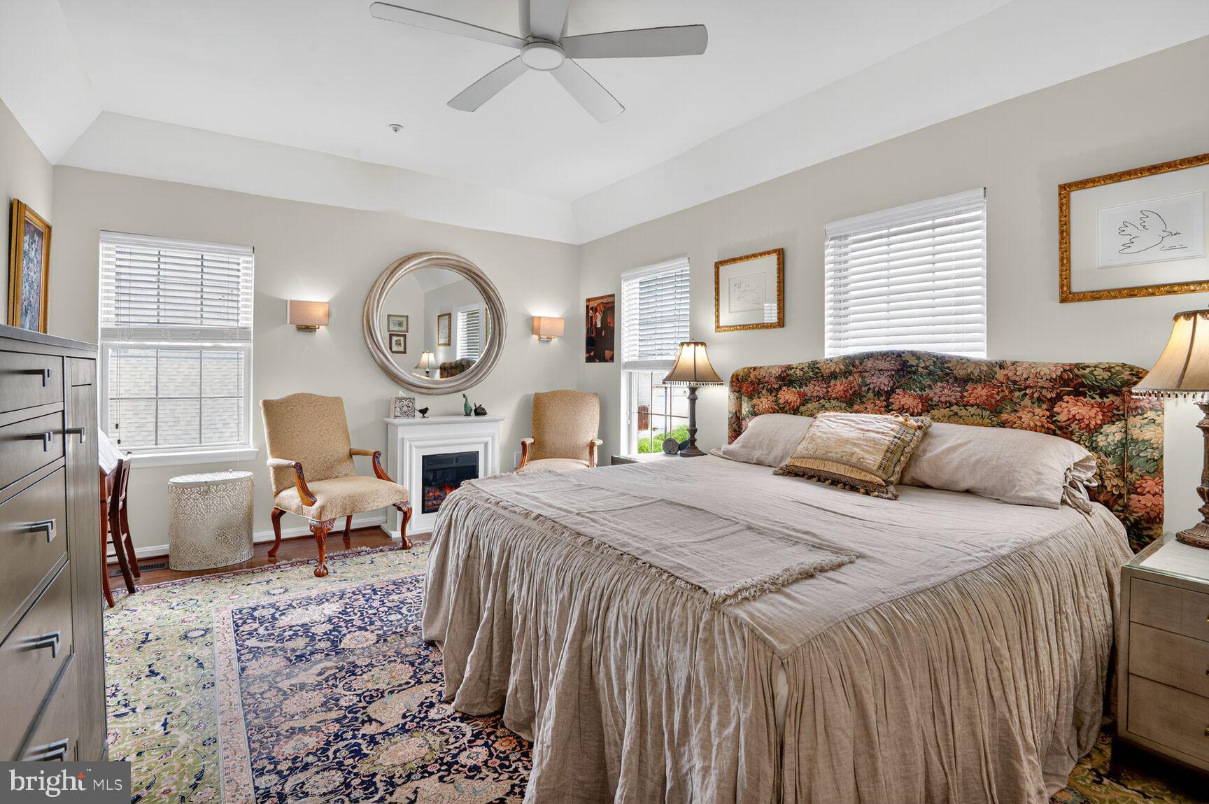 WORMANS MILL - Residential