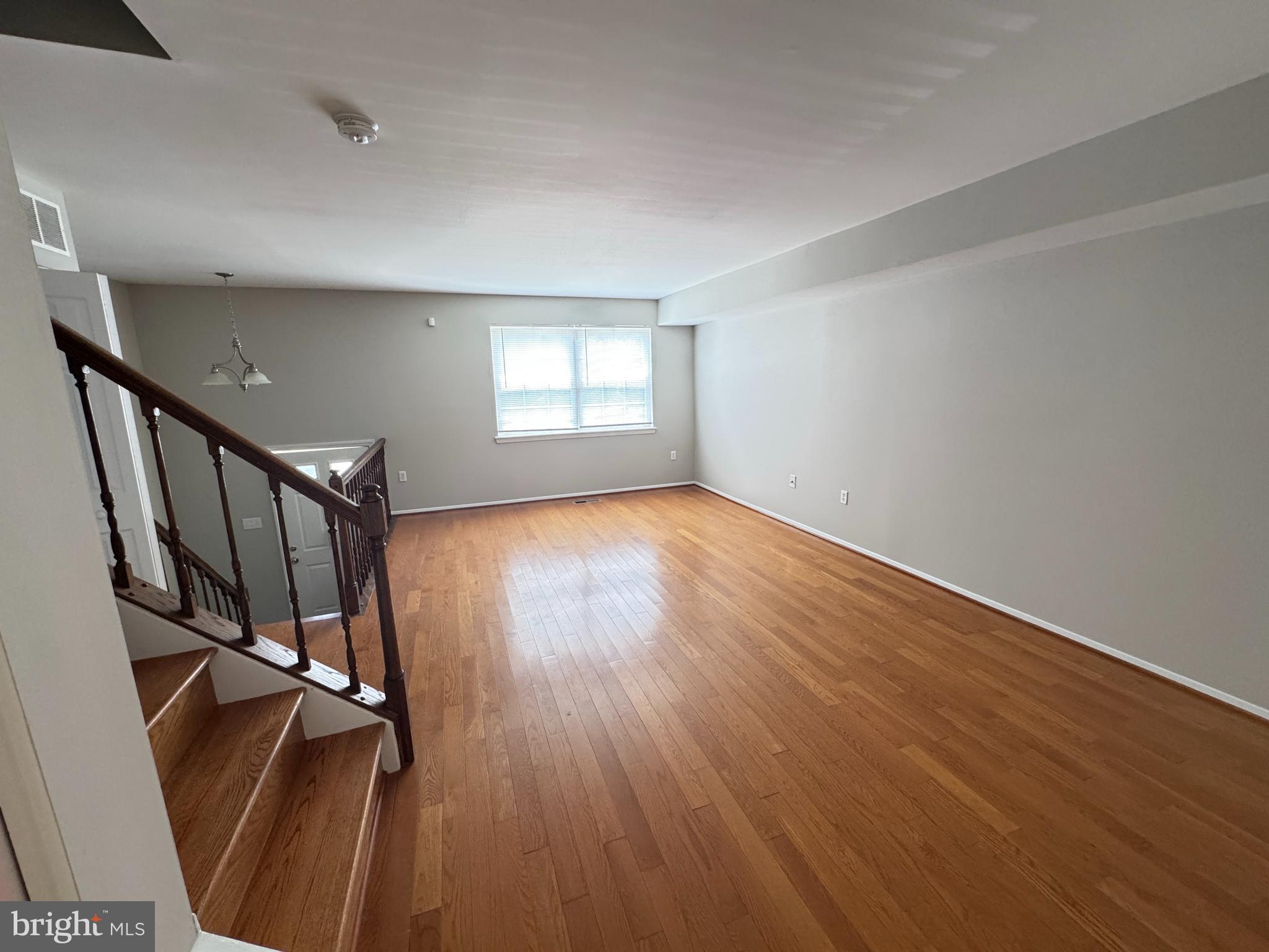 732 WILTON FARM