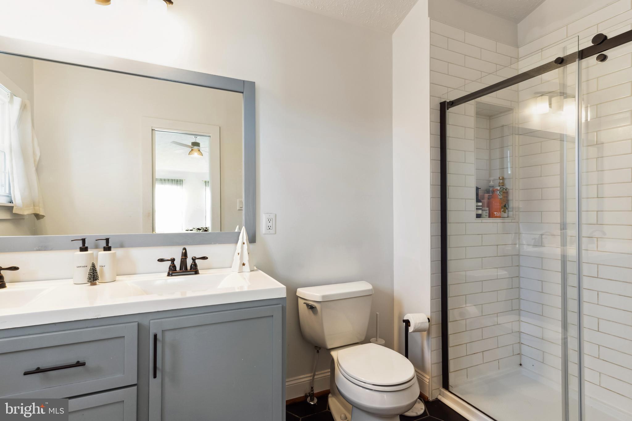 DORCHESTER MEWS - Residential