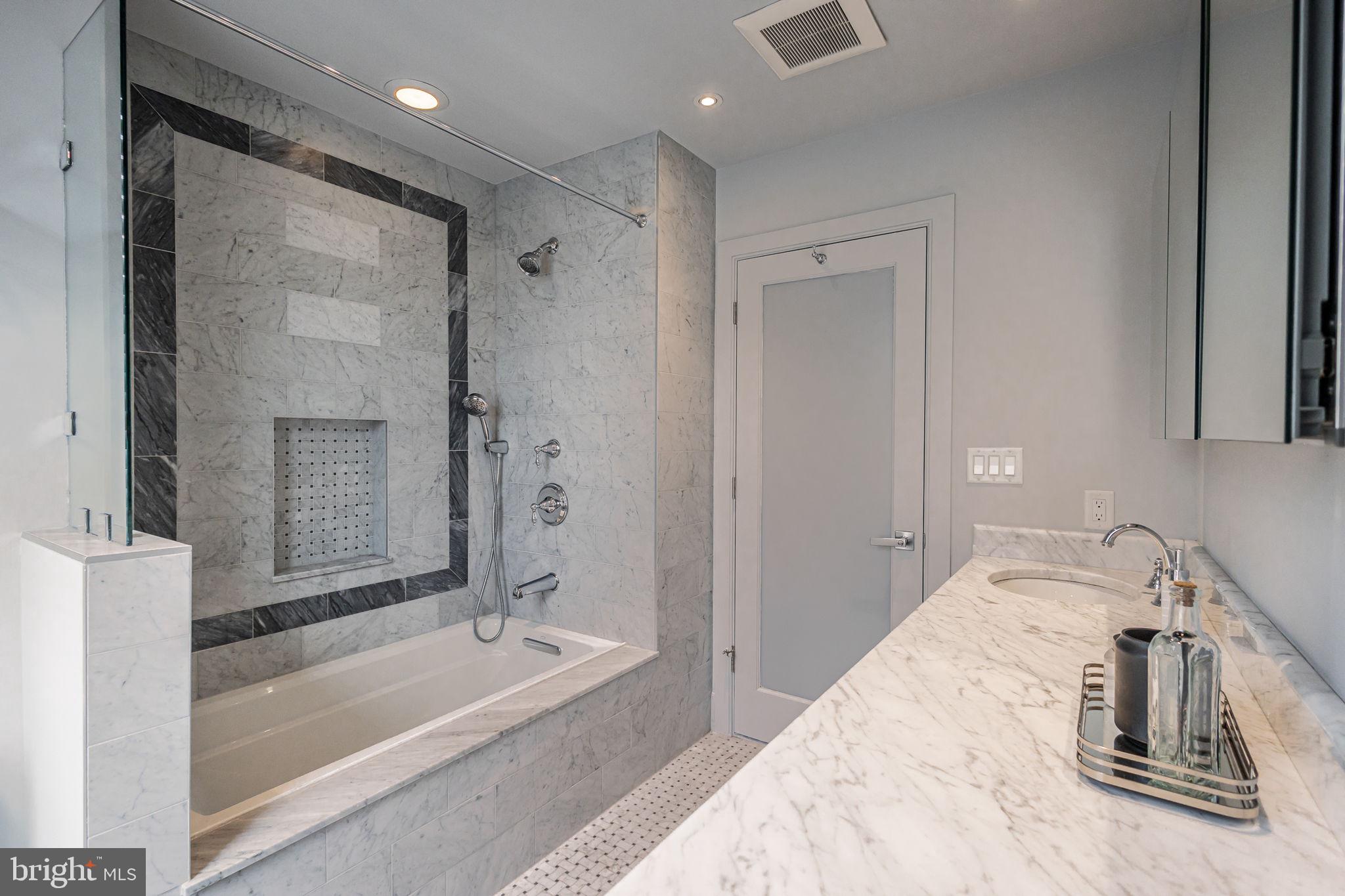 GRADUATE HOSPITAL - Residential