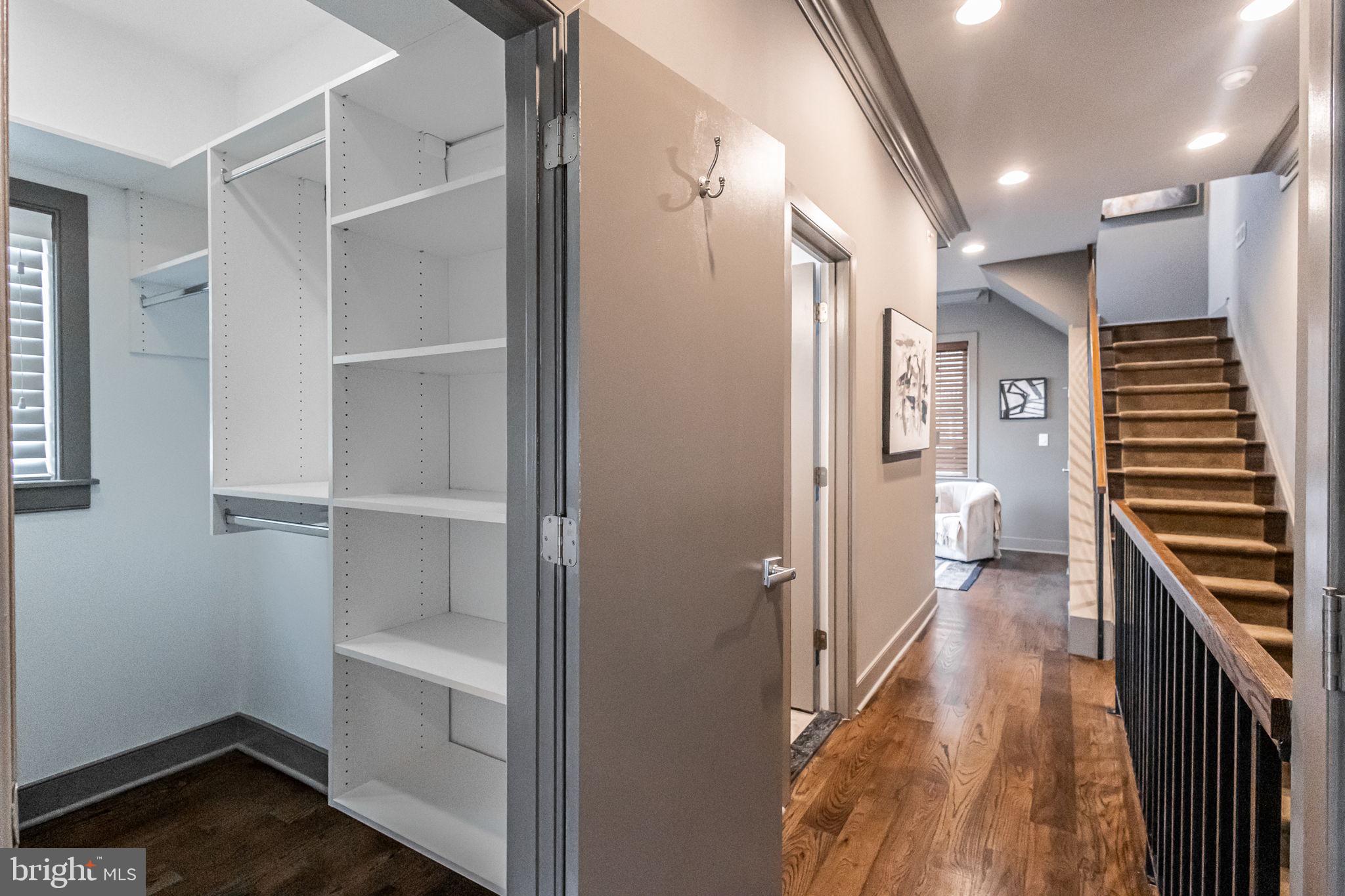 GRADUATE HOSPITAL - Residential