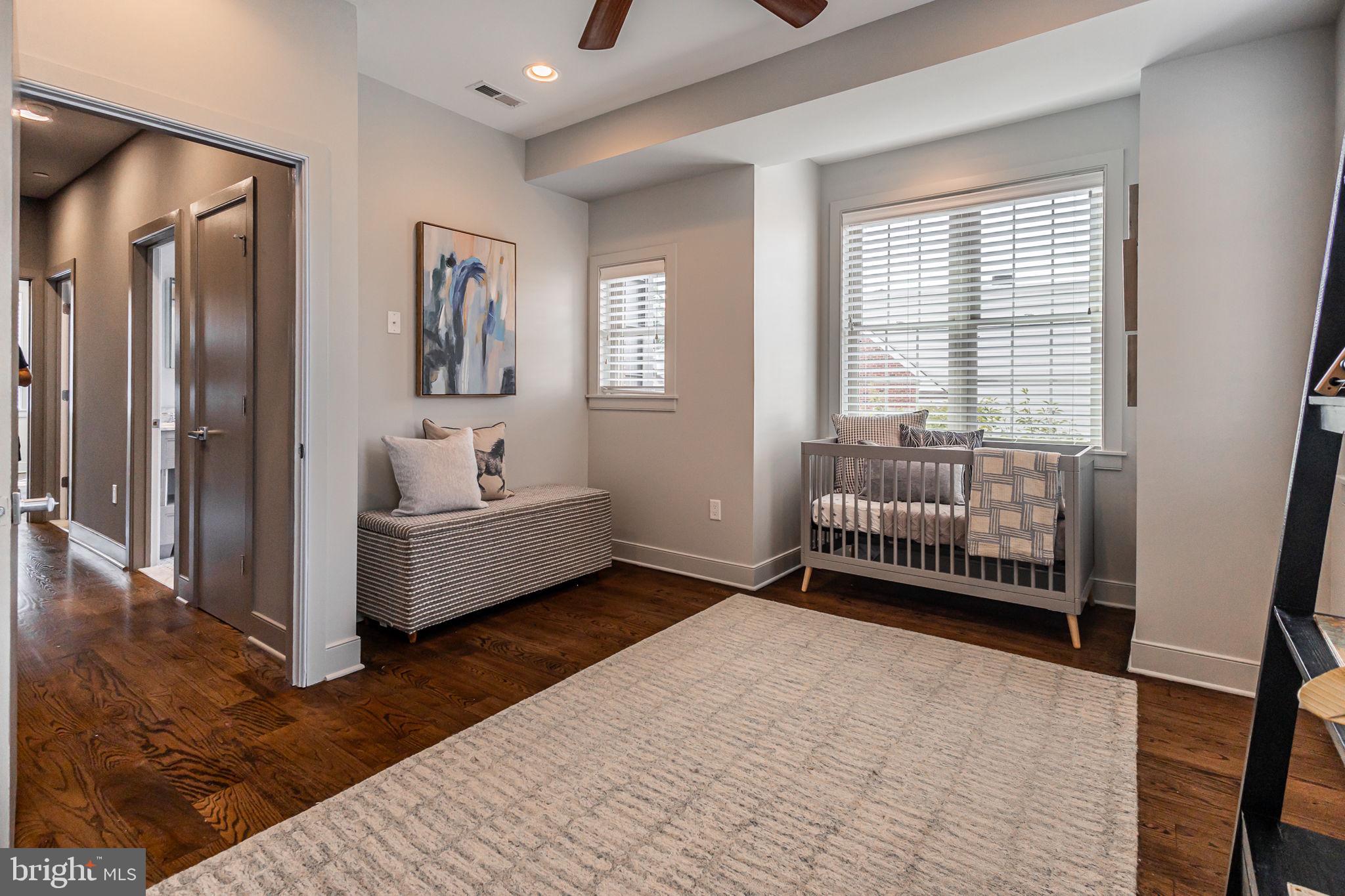 GRADUATE HOSPITAL - Residential