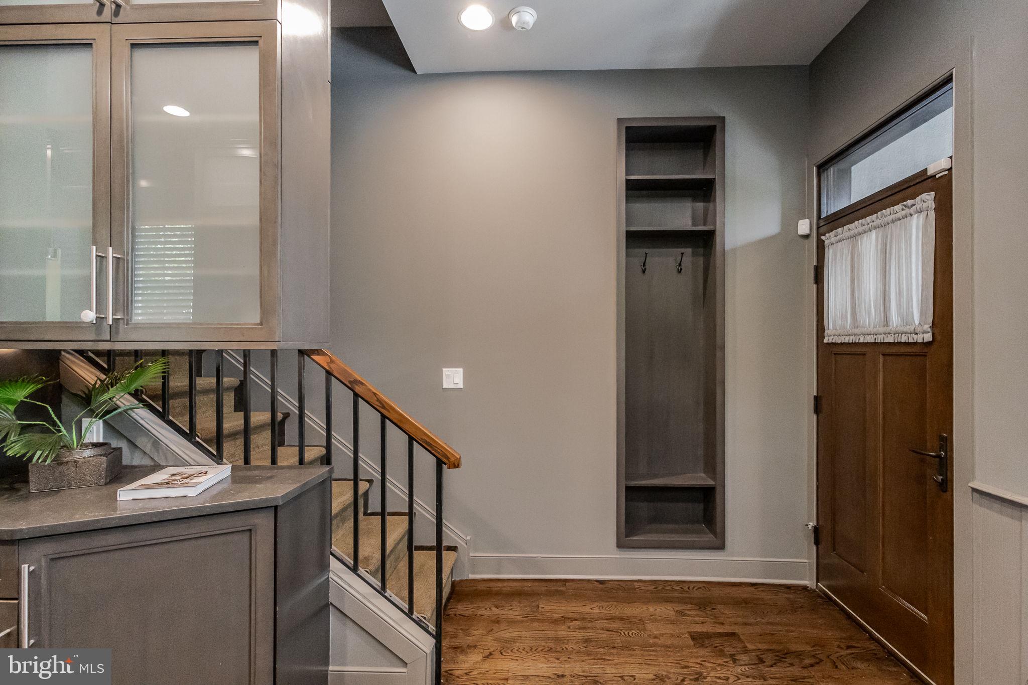 GRADUATE HOSPITAL - Residential