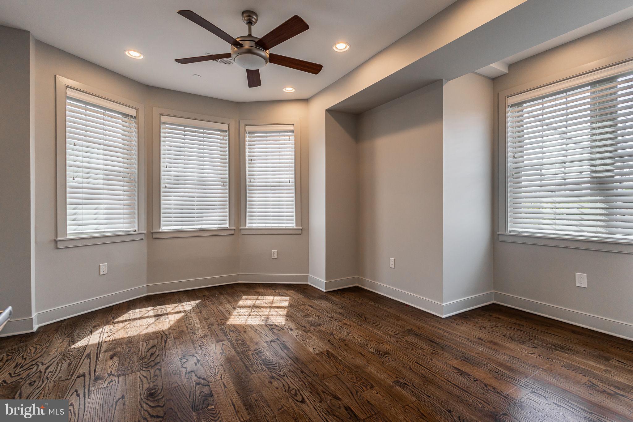 GRADUATE HOSPITAL - Residential