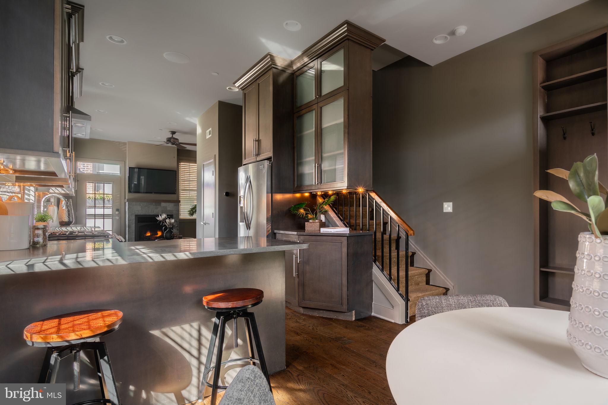 GRADUATE HOSPITAL - Residential