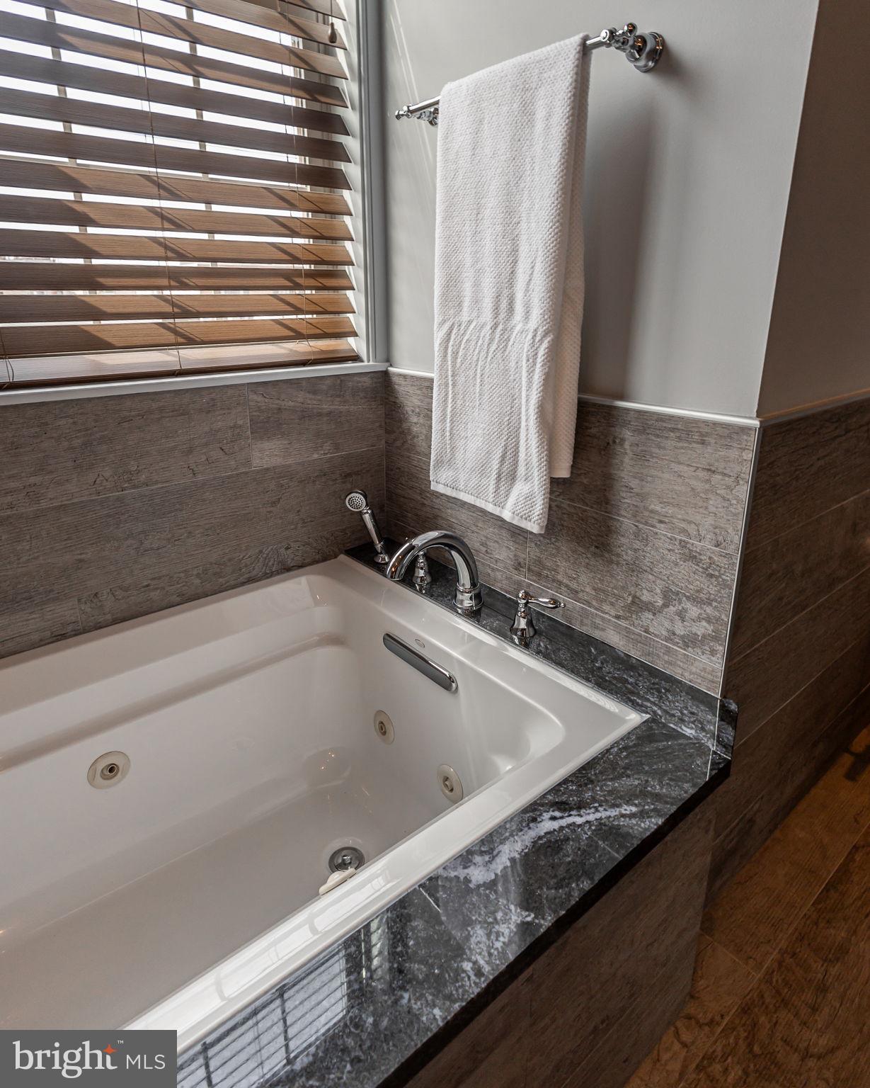 GRADUATE HOSPITAL - Residential